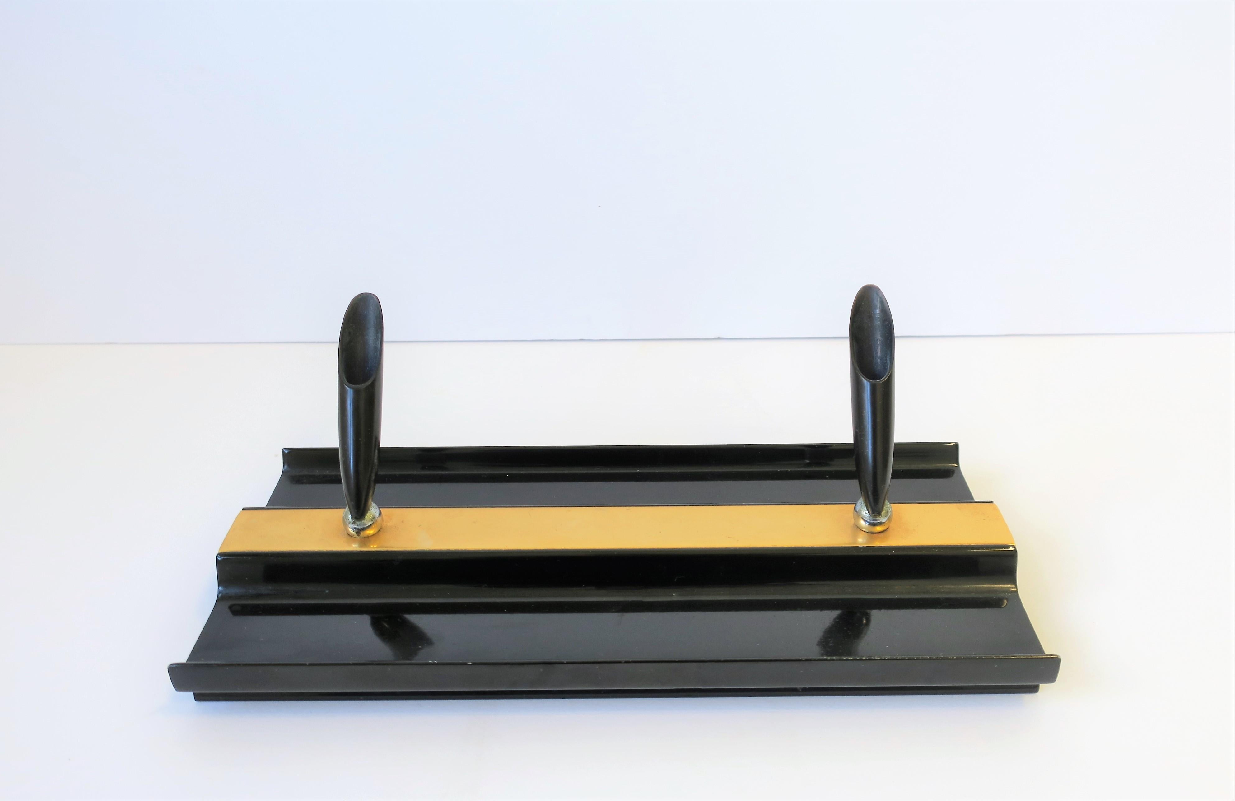 Art Deco Schwarz und Gold Schreibtisch Stifthalter (Metall)