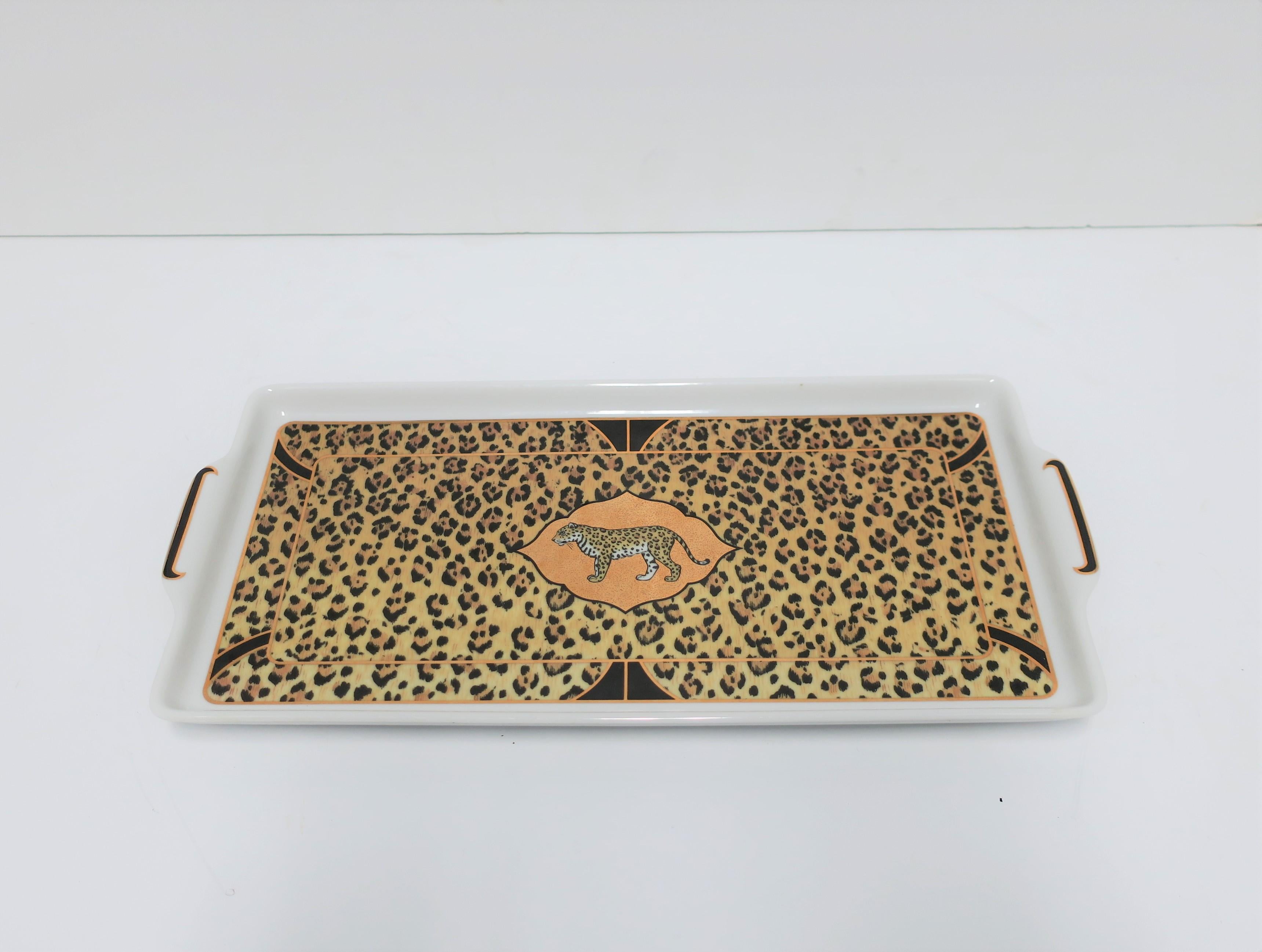 American Lynn Chase Leopard Cat Porcelain Serving Tray in Black and Gold, circa 1990s For Sale