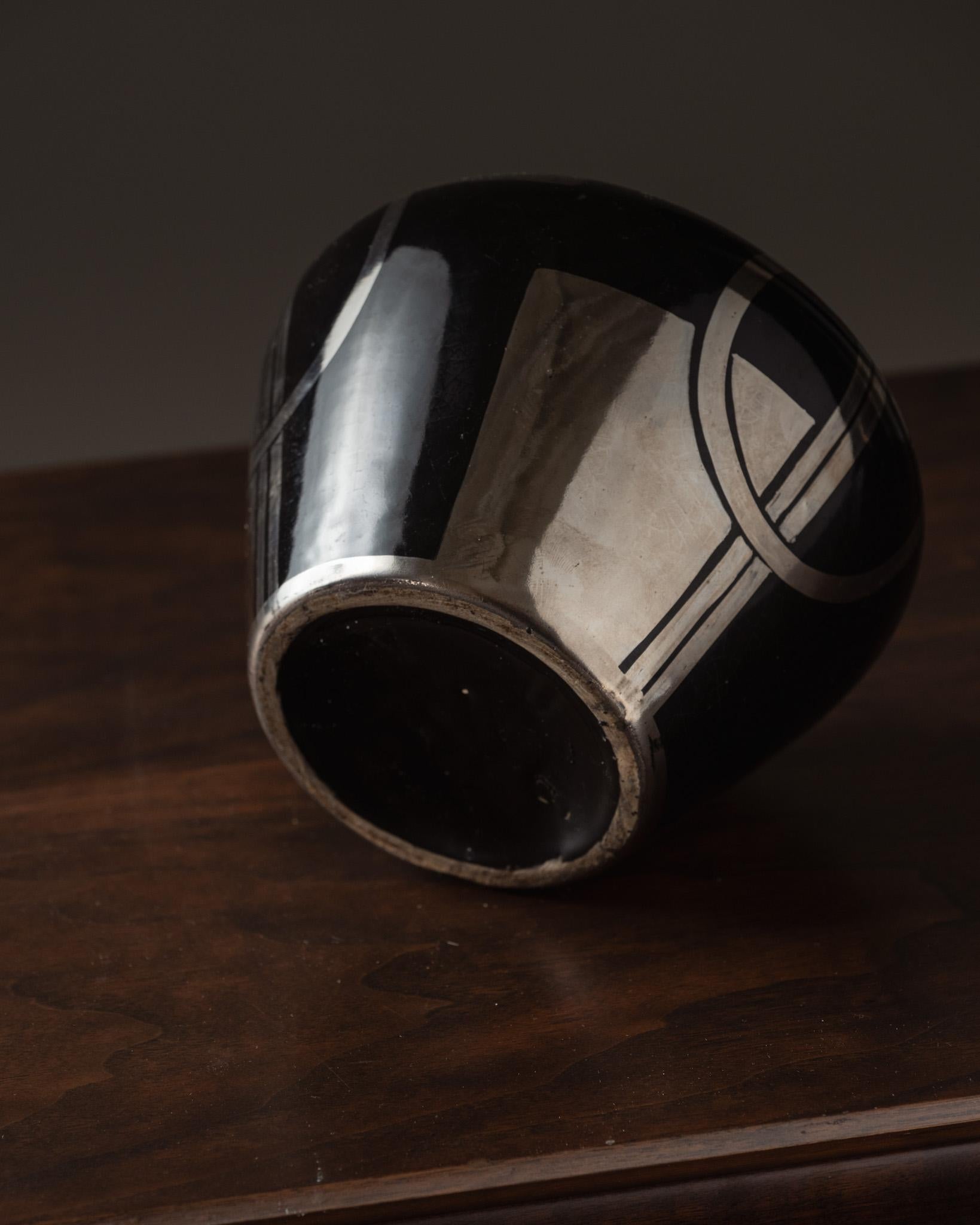 Metà XX secolo Vaso a globo Art Deco nero e argento, anni '30 in vendita