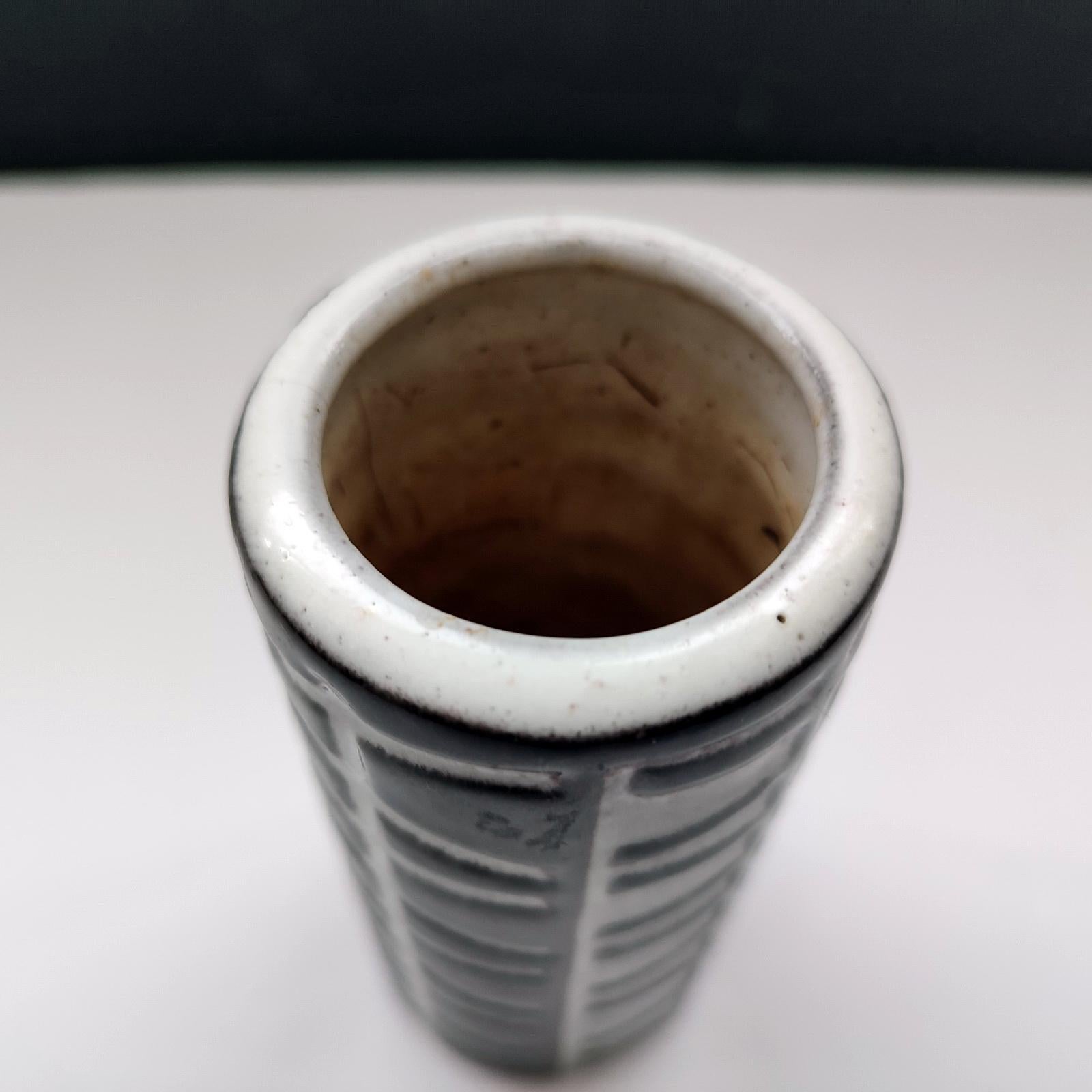Art Deco Black and White Ceramic Vase by Atterberg for Uppsala Ekeby In Good Condition For Sale In Bochum, NRW