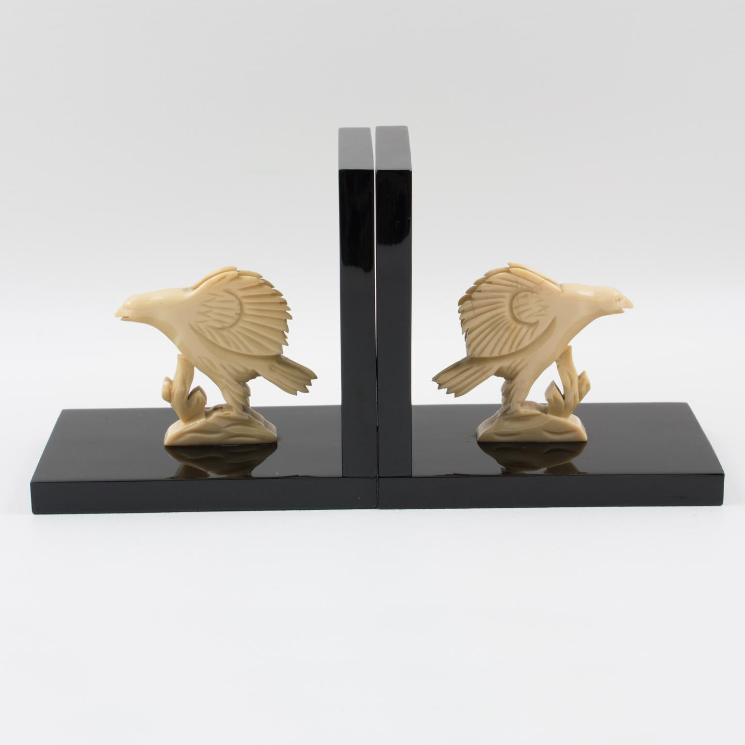 Art Deco Black and White Galalith Eagle Figural Bookends, 1930s For Sale 5