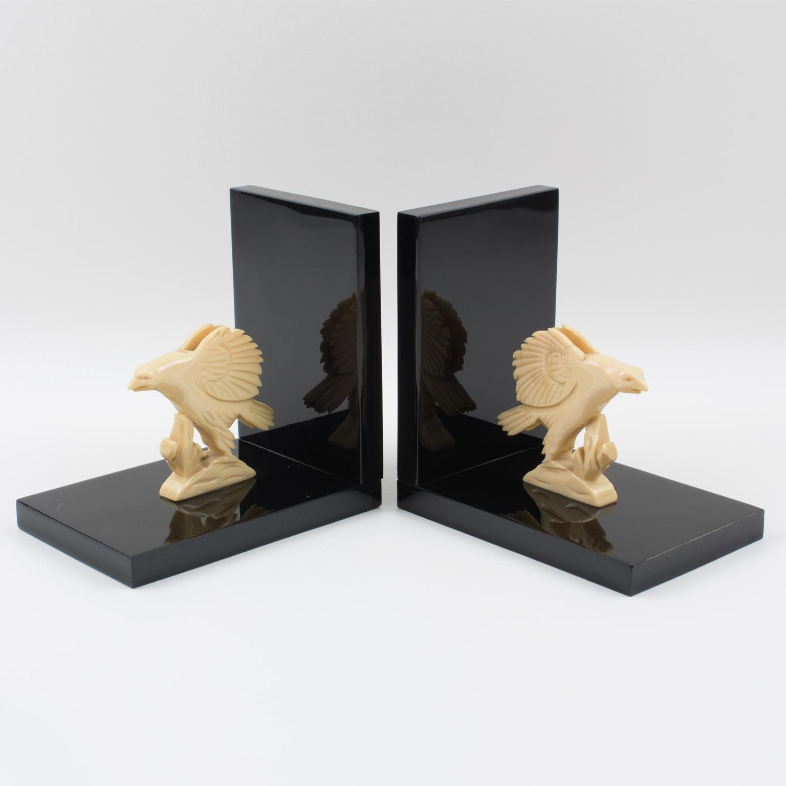 French Art Deco Black and White Galalith Eagle Sculpture Bookends, circa 1930 For Sale