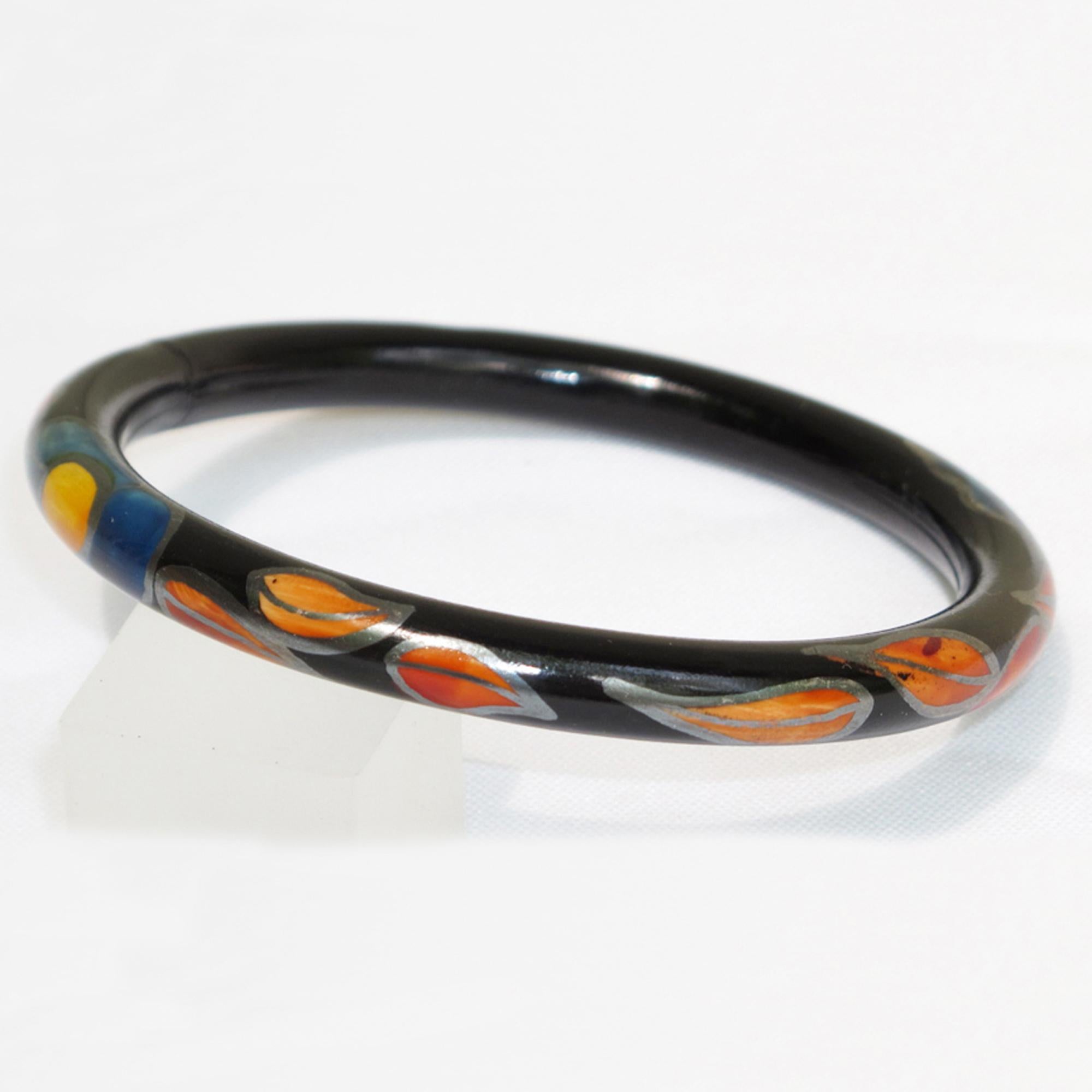 Pulsera brazalete Art Decó de celuloide negro con diseño de hojas en venta 4