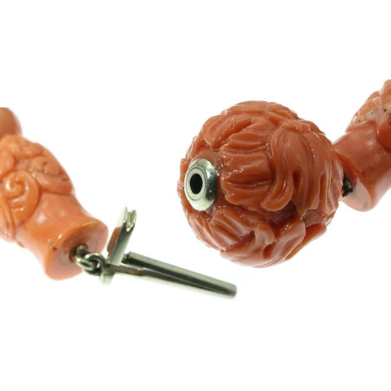 Women's Art Deco Black Enamel Coral Beaded Bracelet, Japanese Style Engravings For Sale
