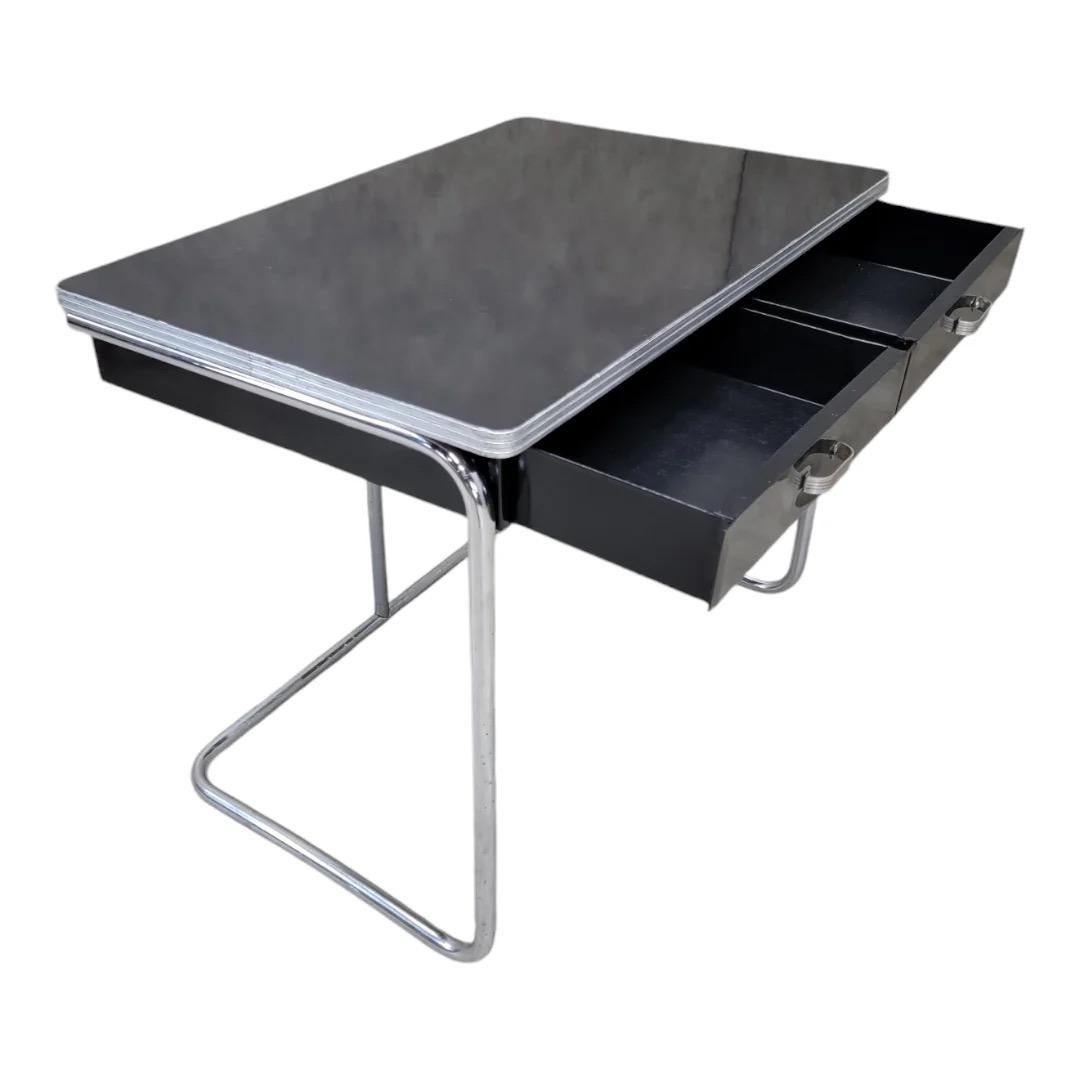 Smalto Scrivania a 2 cassetti con cornice tubolare in smalto nero Art Deco in vendita