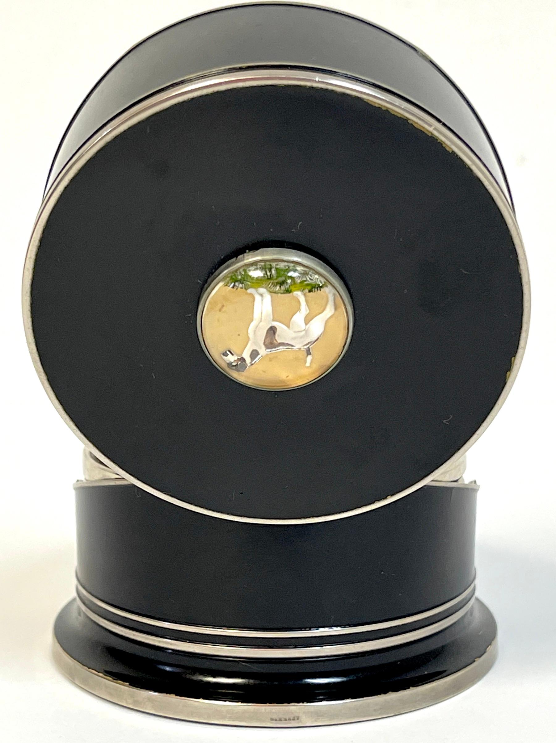 Métal Coffret de sous-verres Art Déco noir émaillé et cristal avec motif en intaille de chien  en vente