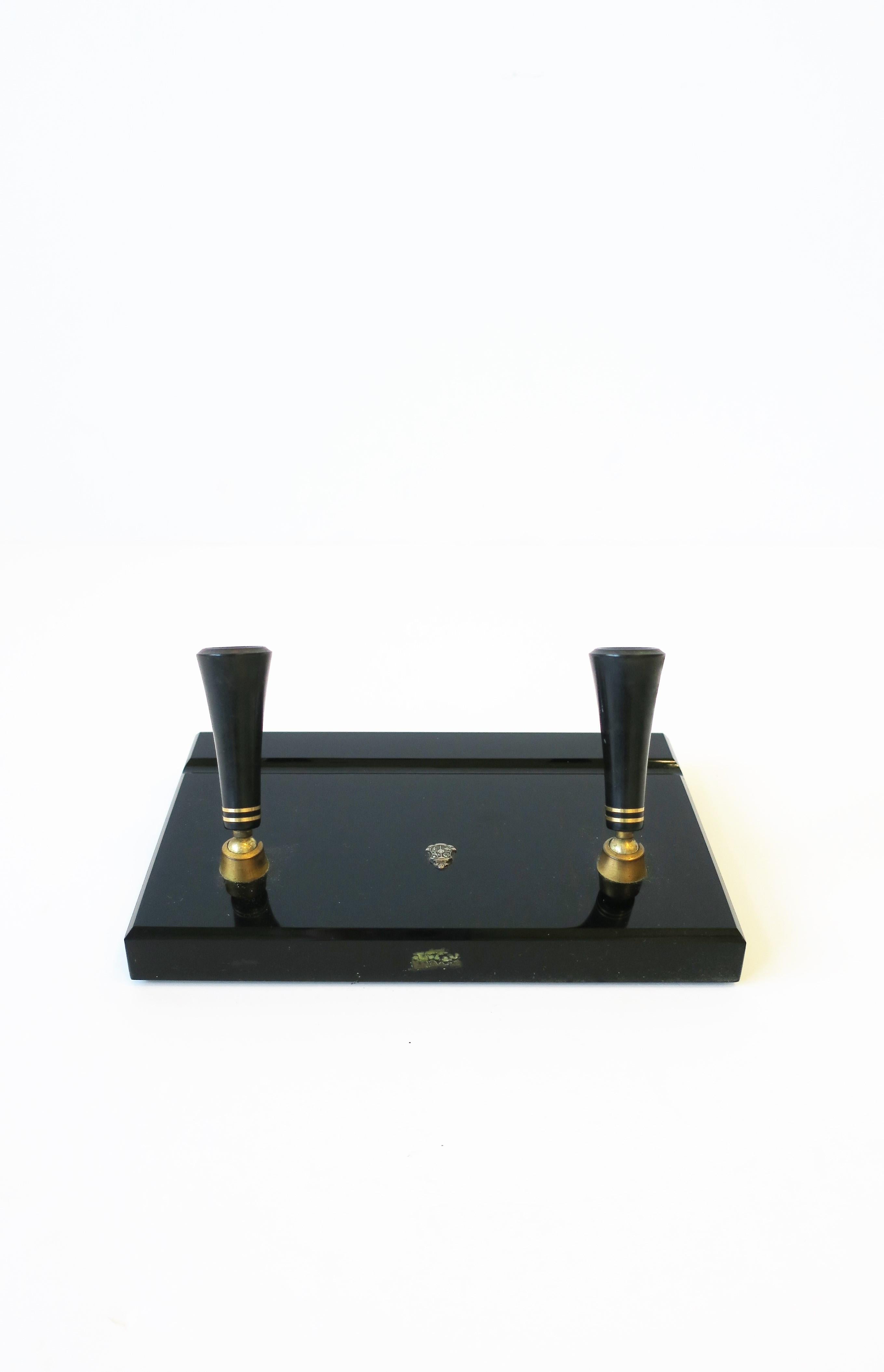Art Deco Black Glass and Brass Desk Pen Holder with Crest For Sale 4