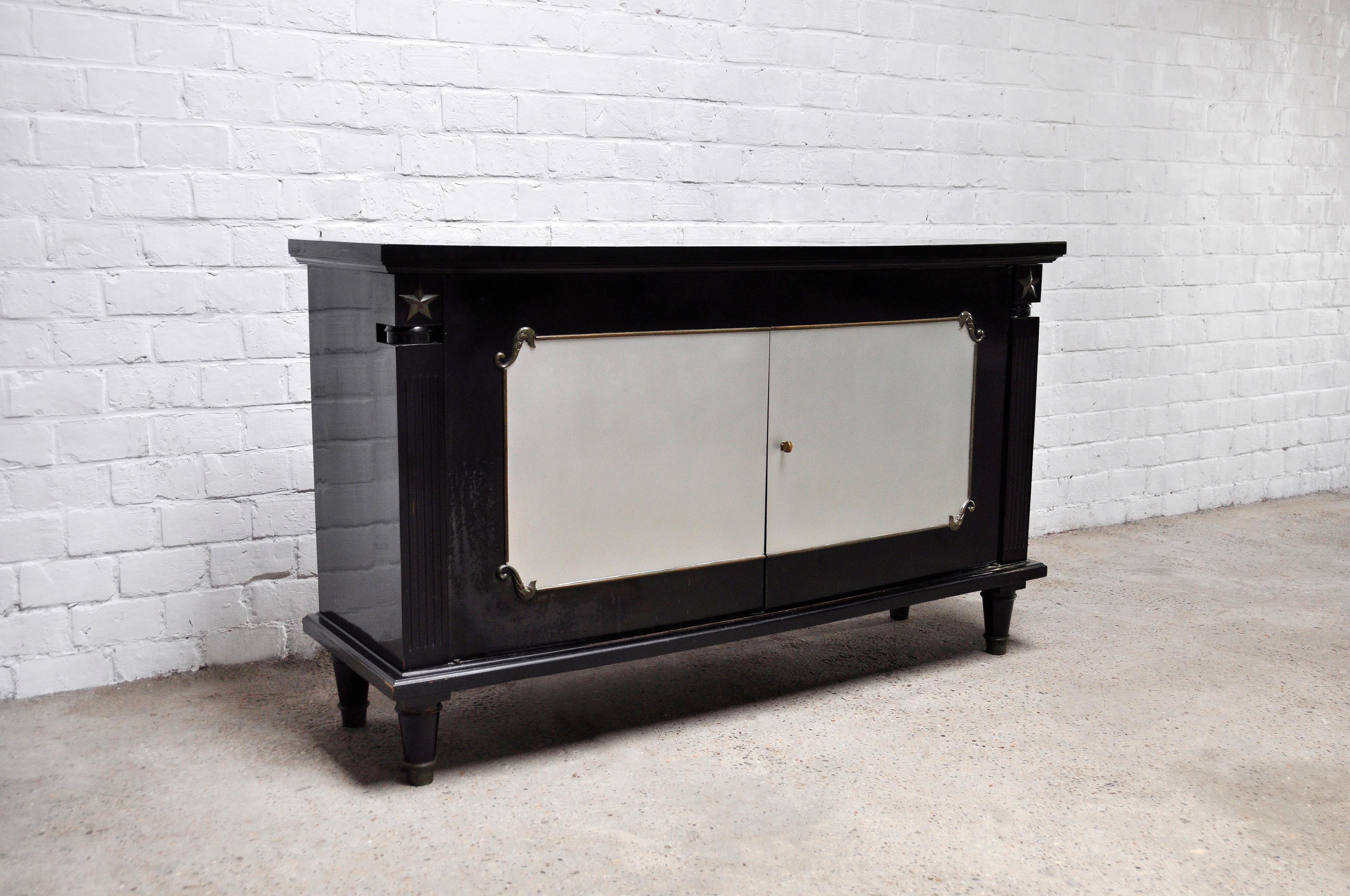 French Art Deco Black Lacquer and Bronze Cabinet in the style of André Arbus, France For Sale