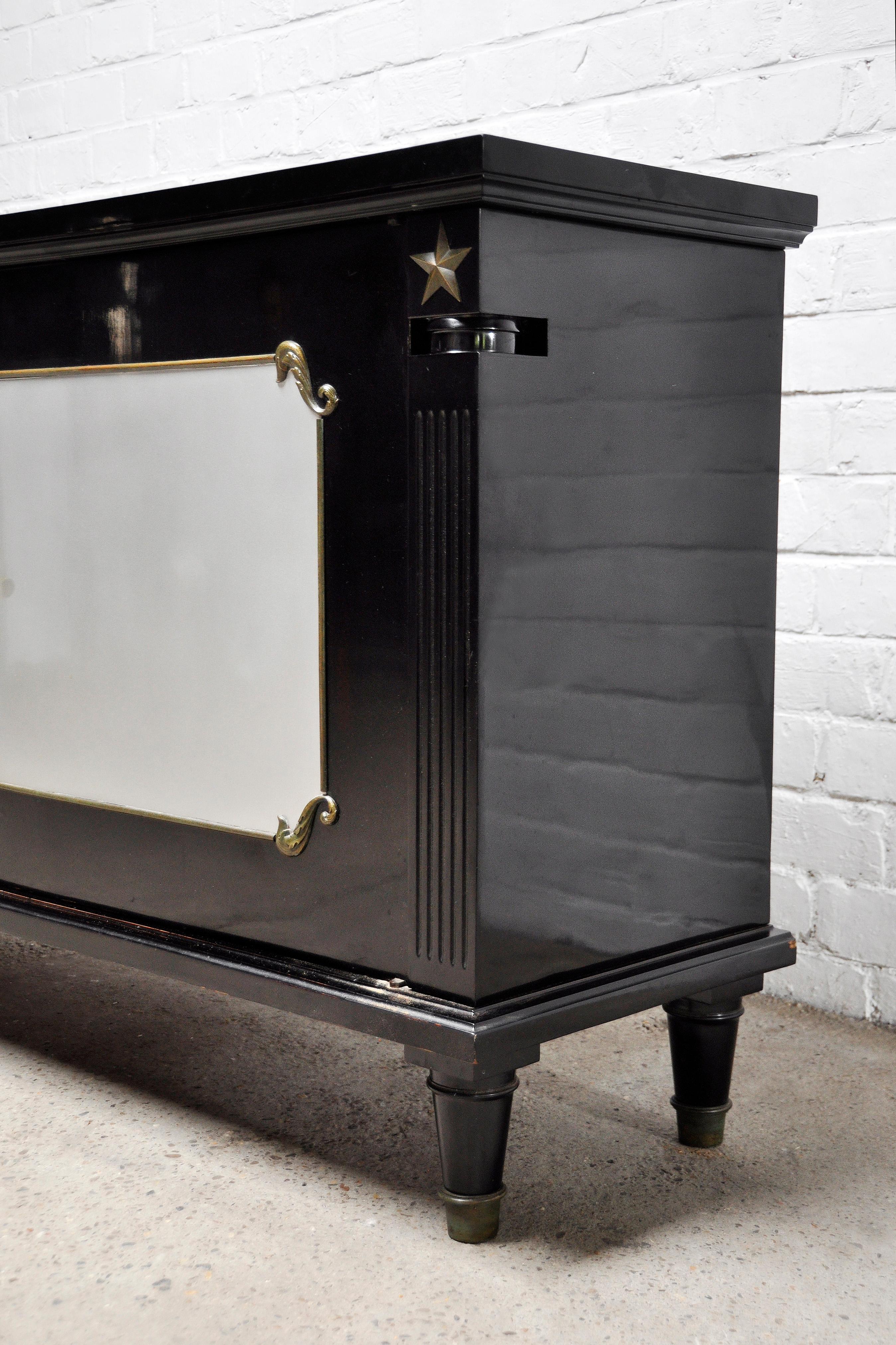Art Deco Black Lacquer and Bronze Cabinet in the style of André Arbus, France For Sale 2
