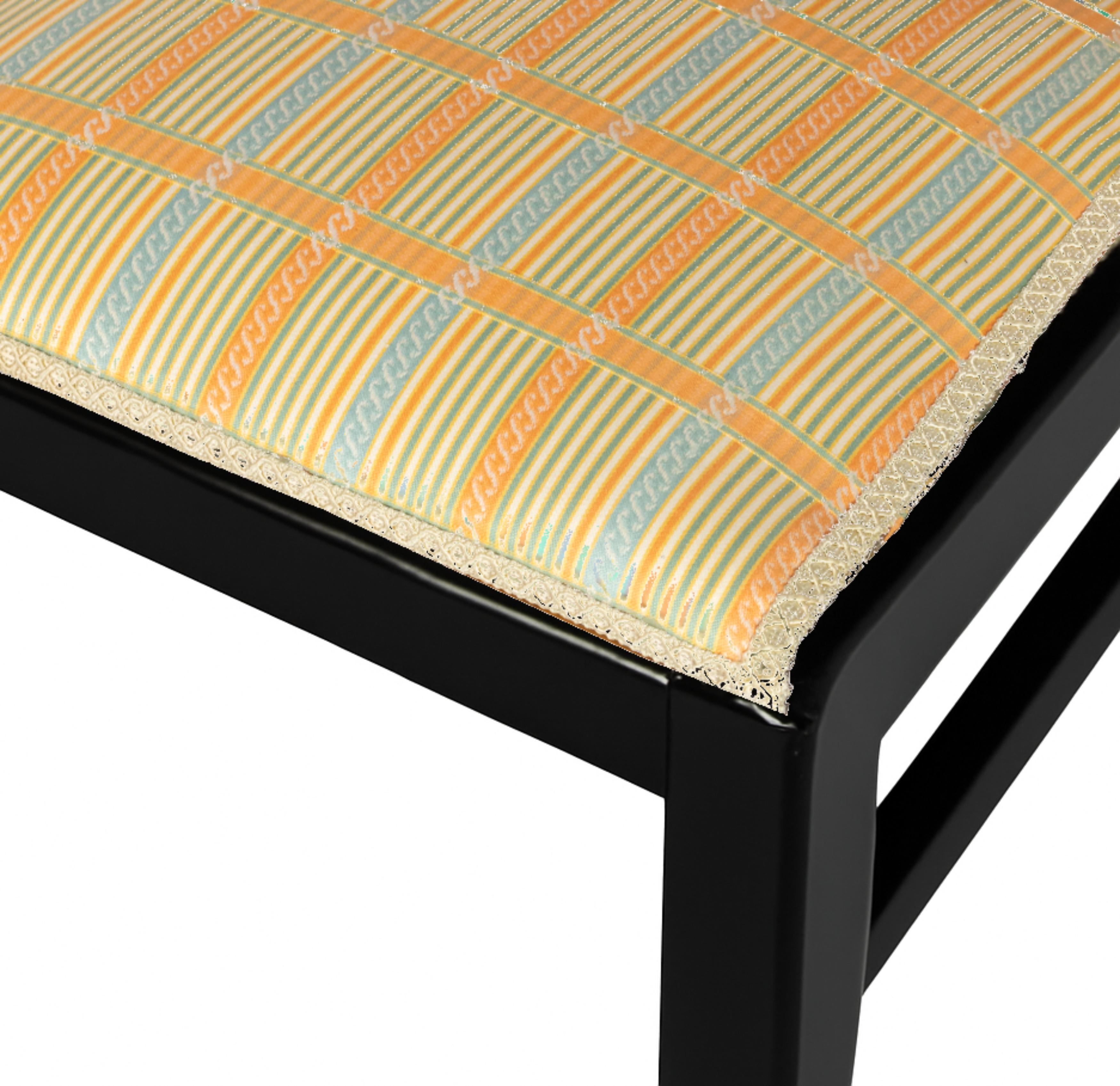 Art Déco Stuhl aus schwarzem Lack, (1939-1949) (Art déco) im Angebot