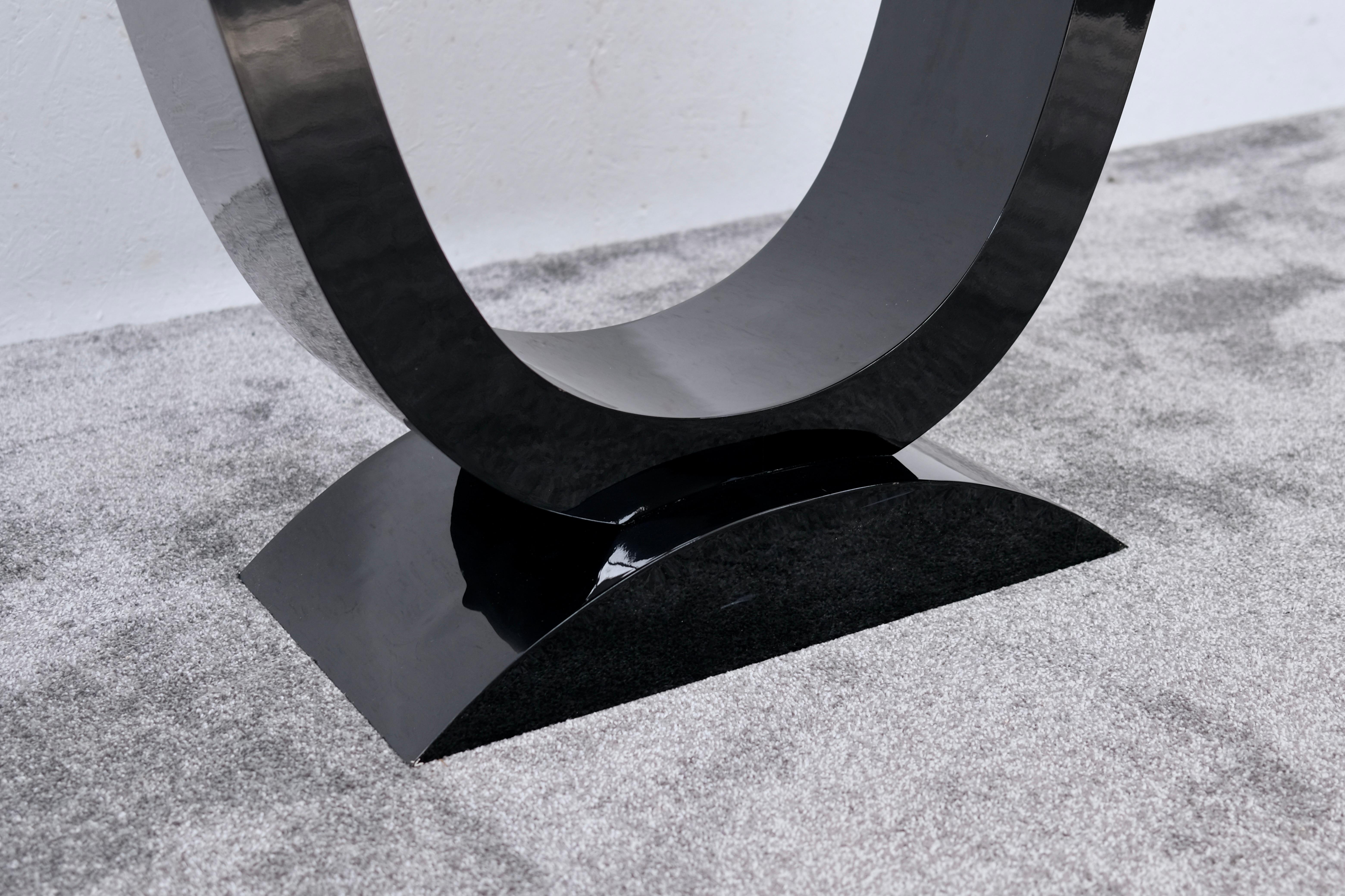 Art Deco Black Lacquer Console with Tulip Curved Center Base, France 1930s In Fair Condition For Sale In Ulm, DE