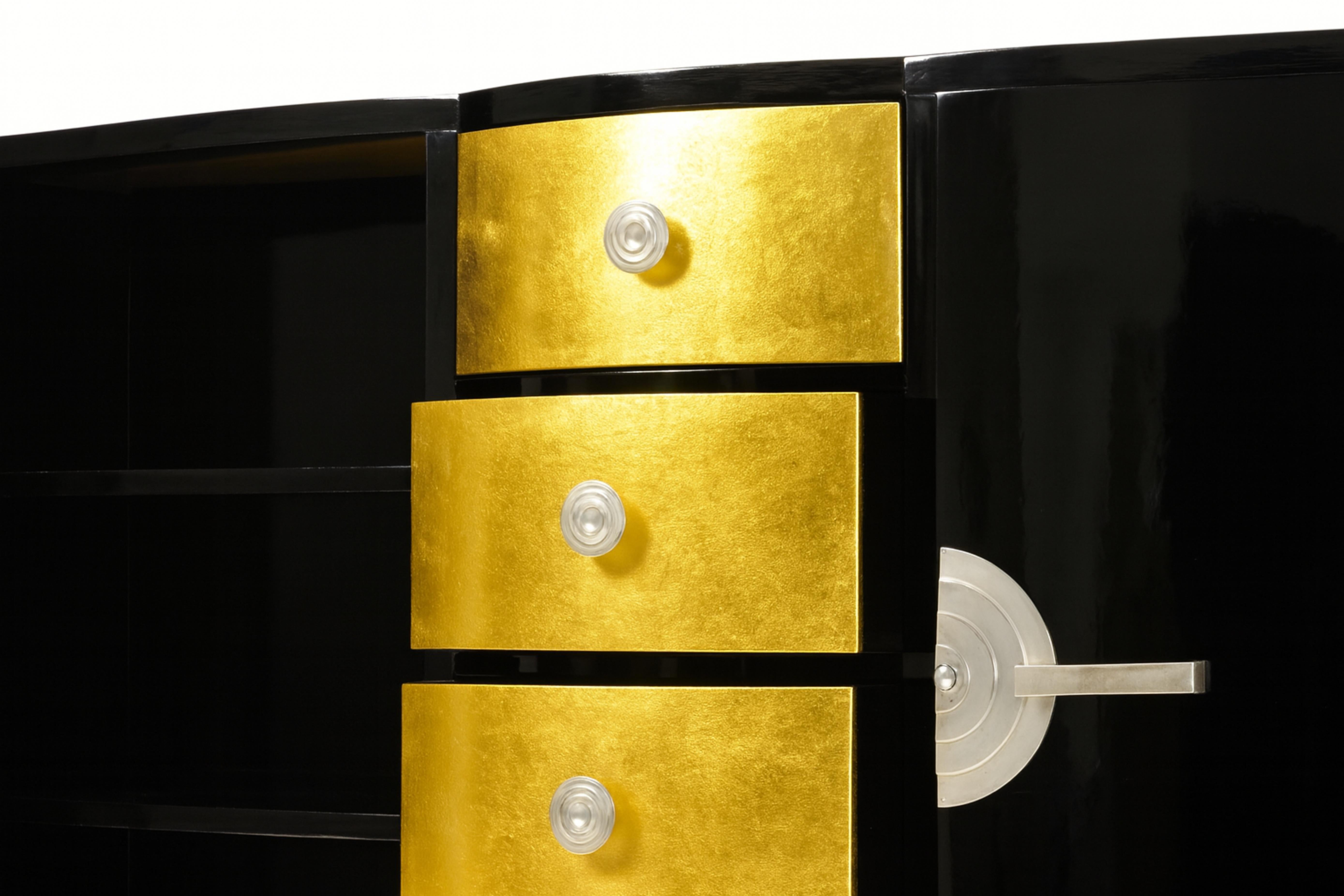 Credenza Art Deco in lacca nera, 20° secolo In condizioni buone in vendita a Lisbon, PT