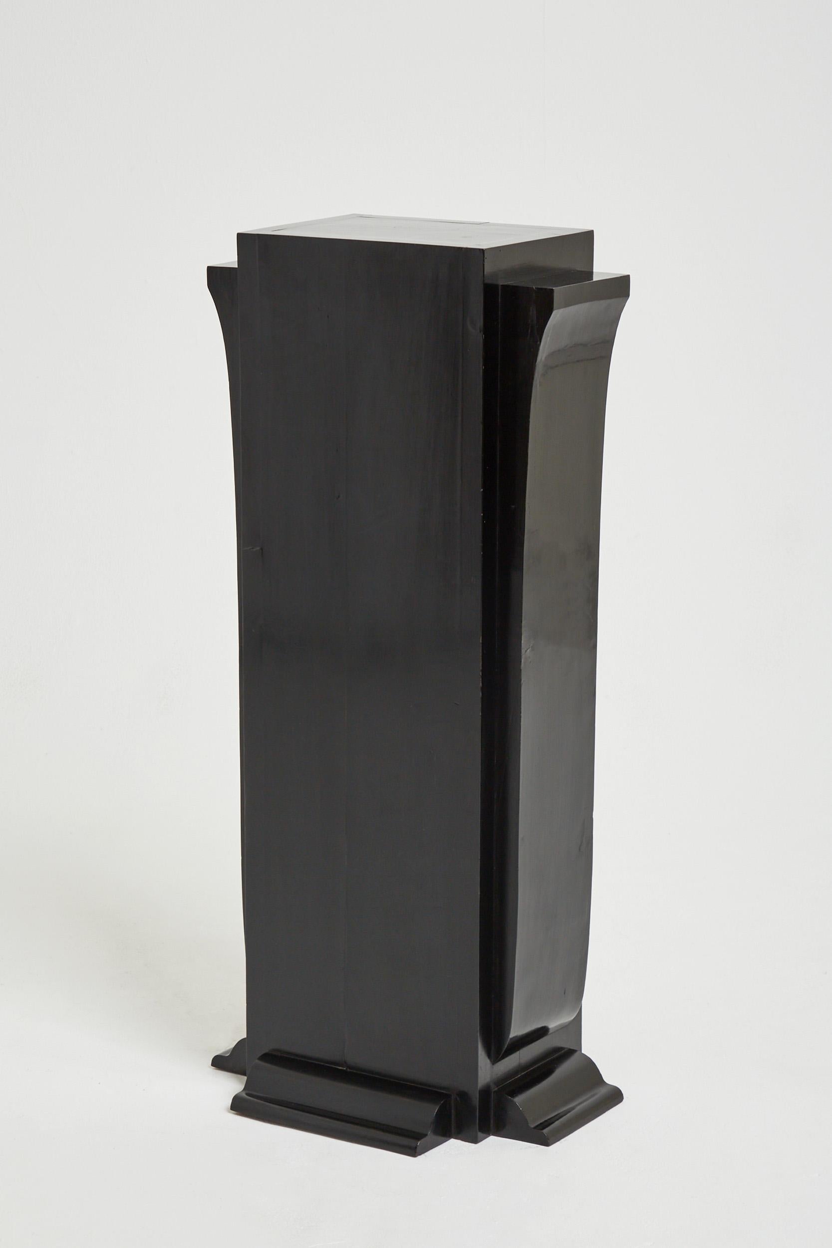 French Art Deco Black Lacquer Pedestal