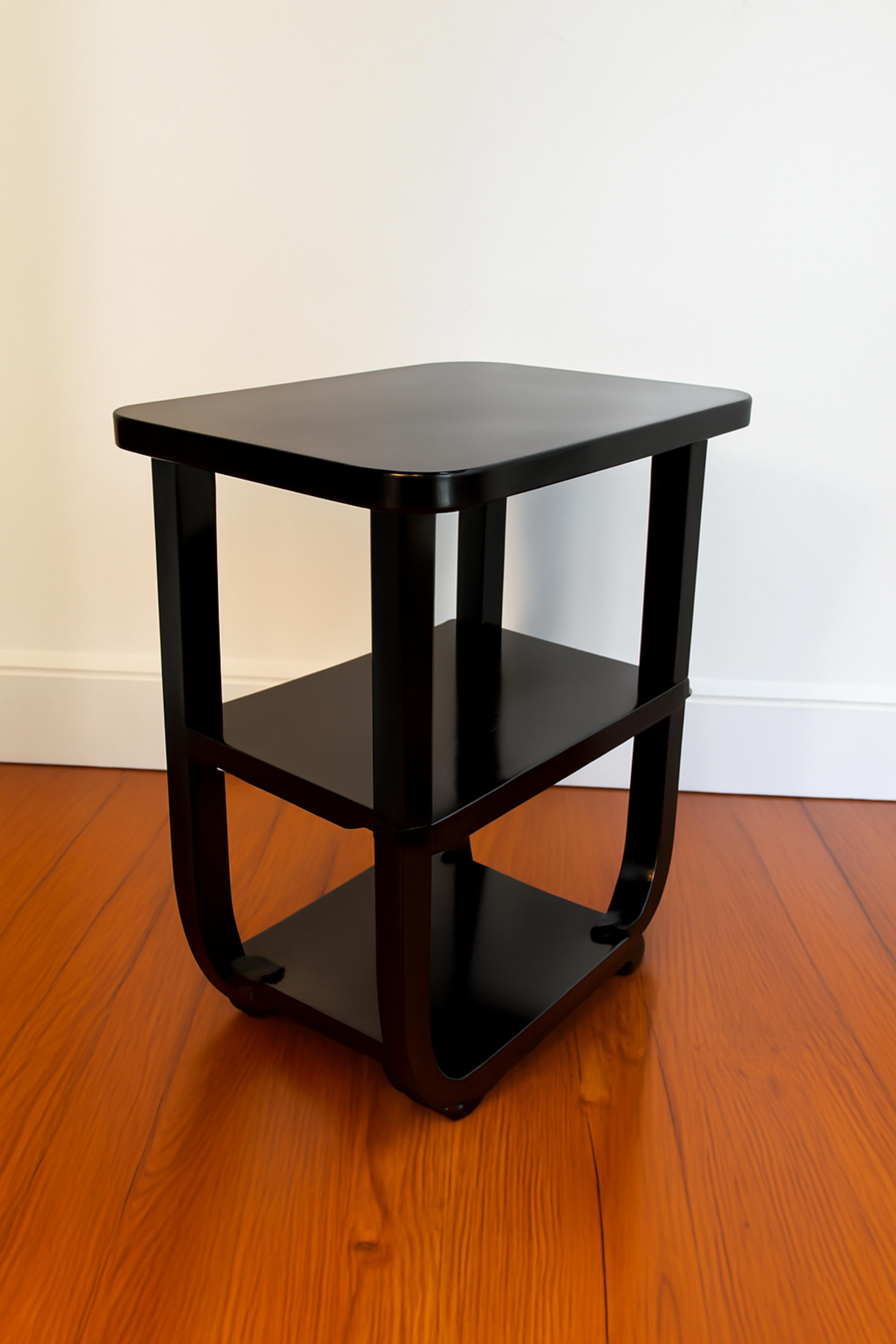 Art Deco Black Lacquer Side Table, 20th Century For Sale 14