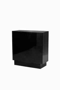 Cómoda pequeña Art Decó en laca negra, años 40