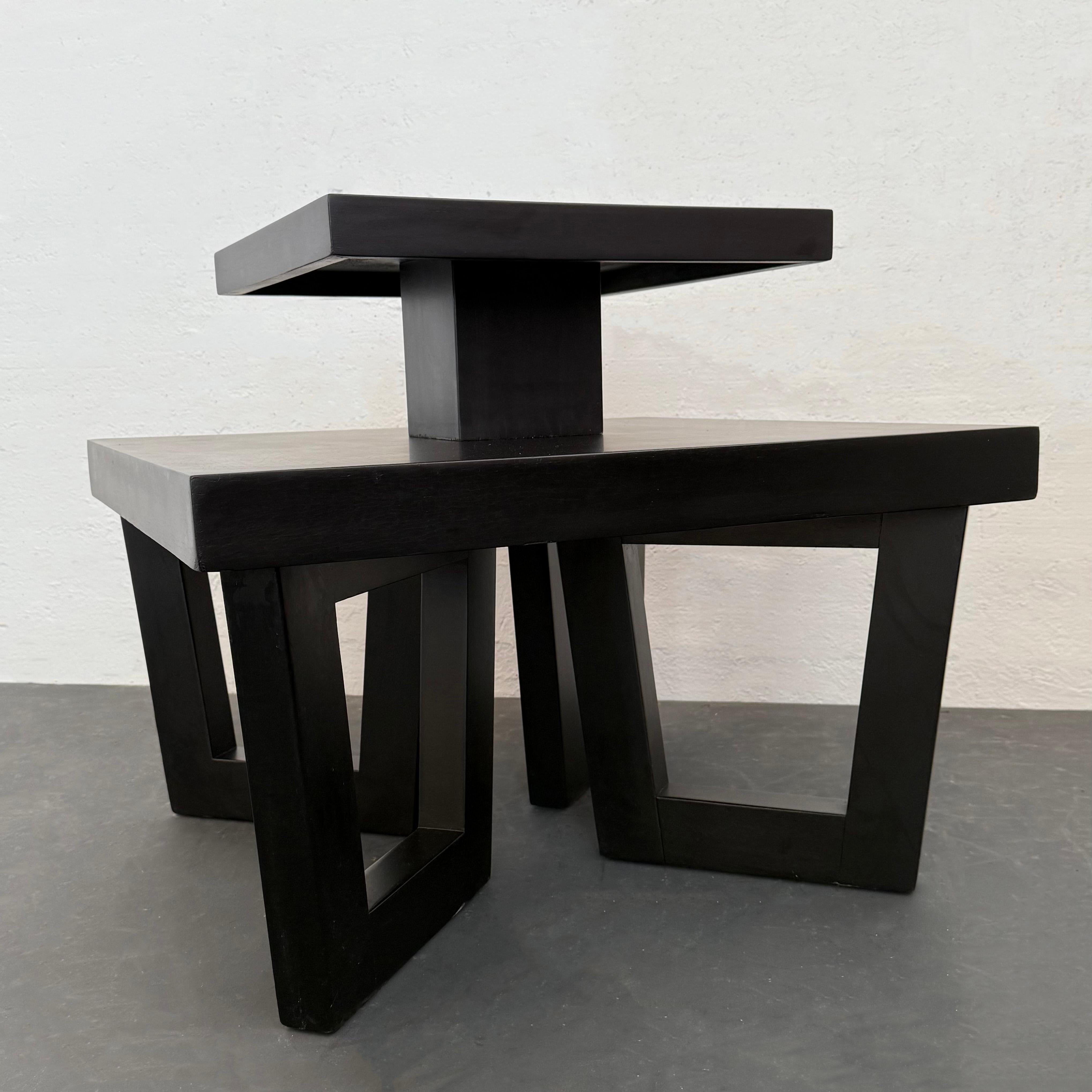 Art Deco Black Lacquered Tiered Side Table In The Style Of Paul Frankl For Sale 4