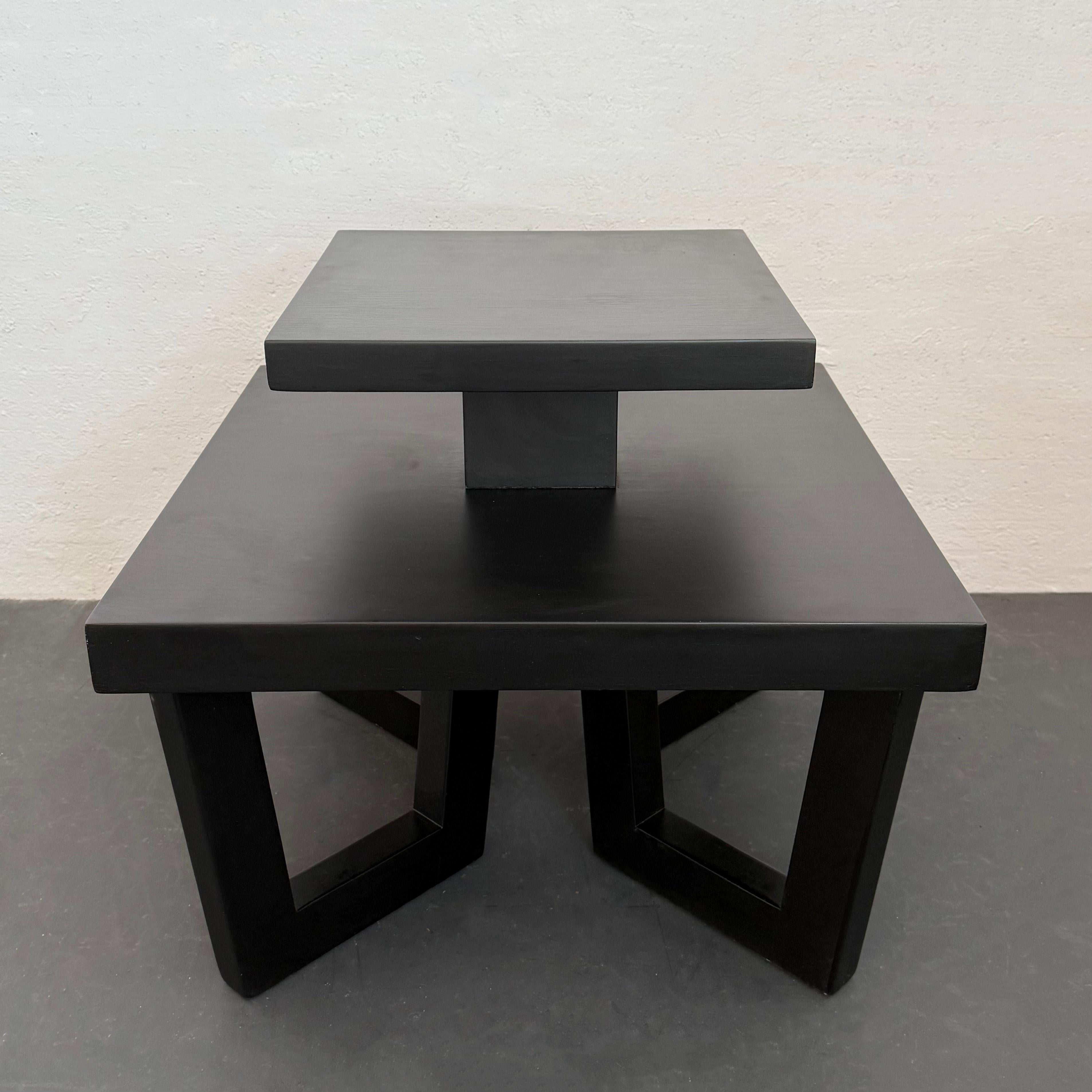 Mahogany Art Deco Black Lacquered Tiered Side Table In The Style Of Paul Frankl For Sale