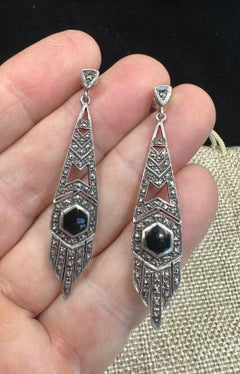 Orecchini pendenti in onice nera e marcasite Art Deco 2,5" in argento Sterling Antico 1920