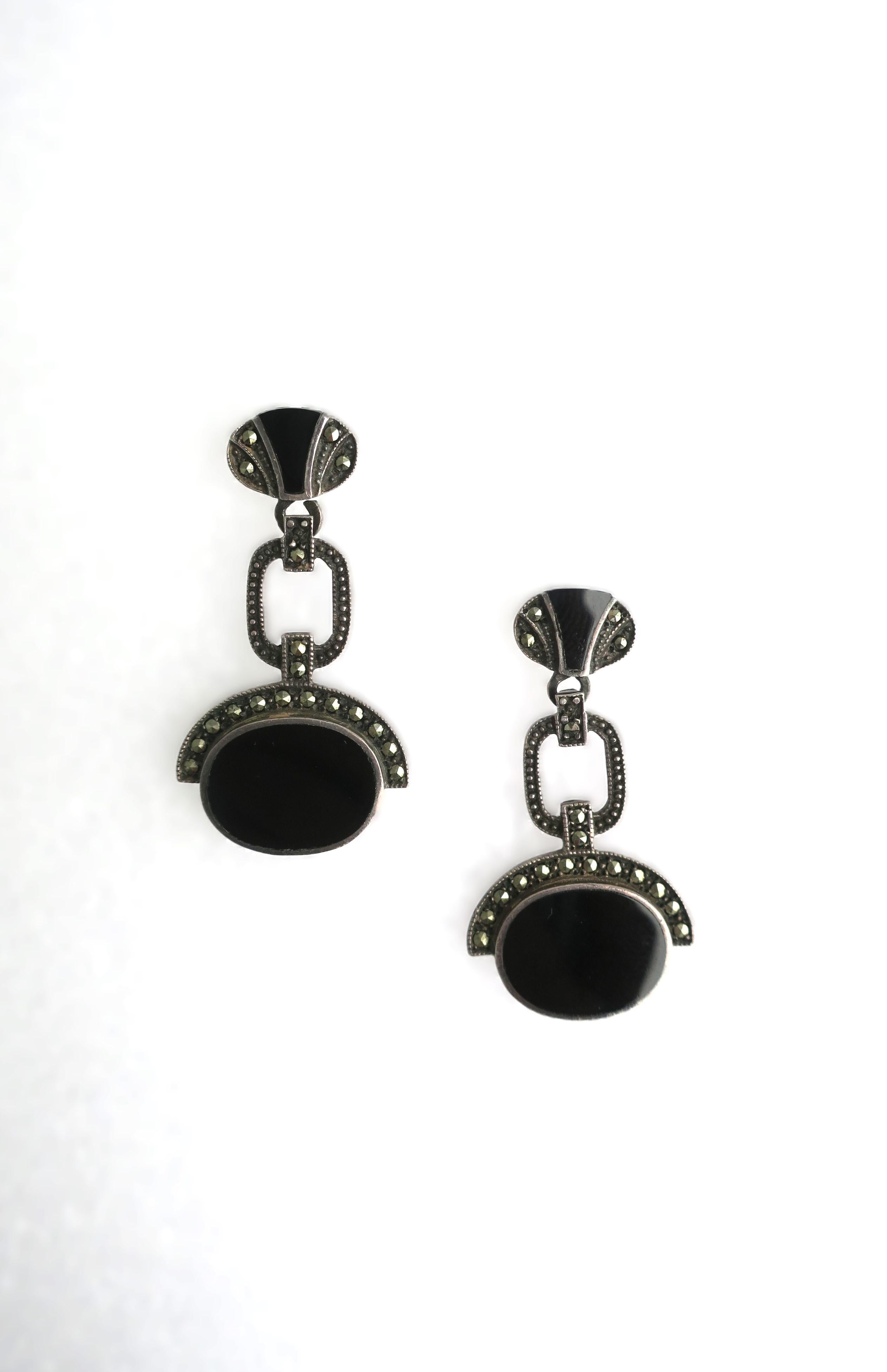 Art Deco Schwarzer Onyx Sterling Silber Ohrringe, Paar (Art déco) im Angebot
