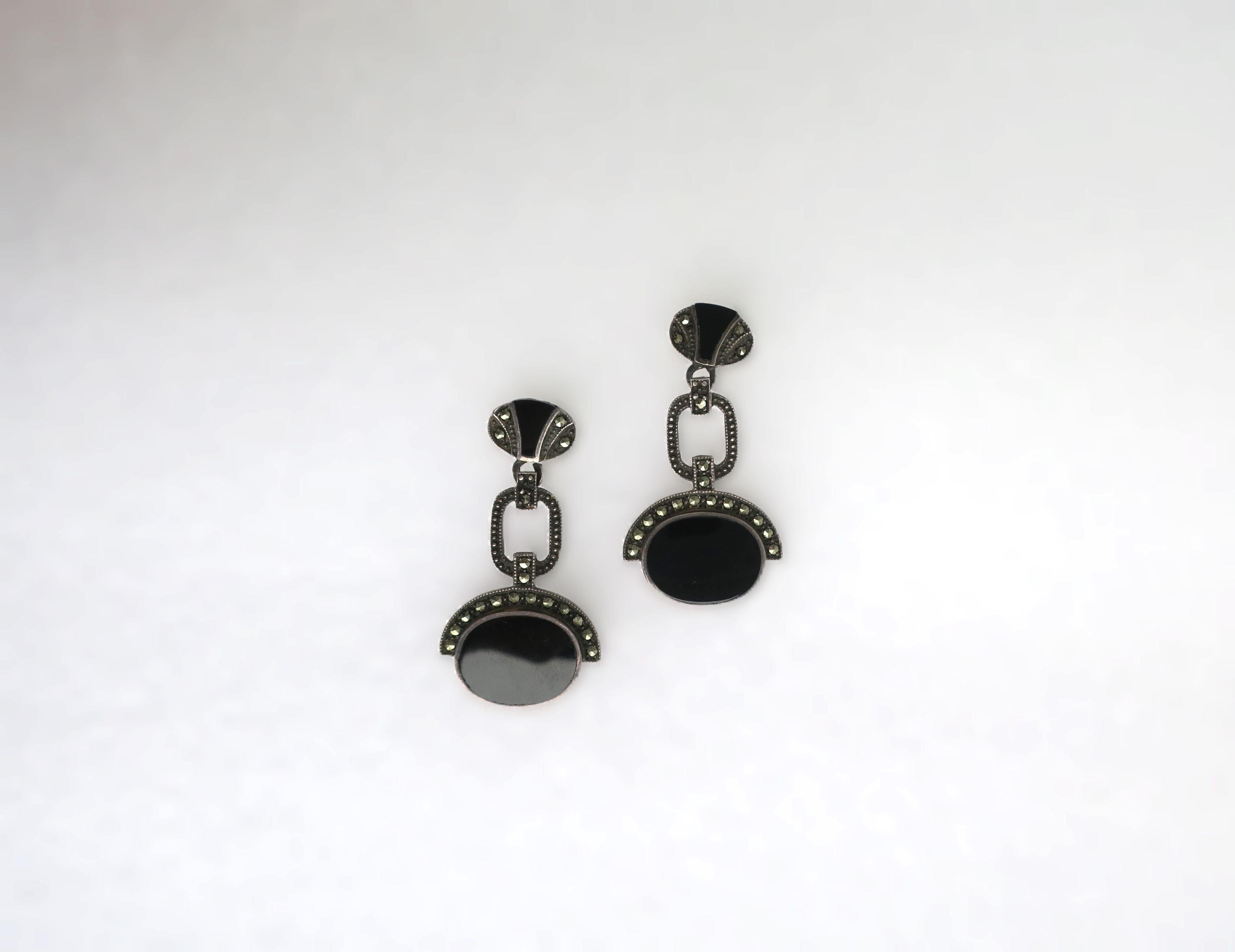 Art Deco Schwarzer Onyx Sterling Silber Ohrringe, Paar im Zustand „Hervorragend“ im Angebot in New York, NY