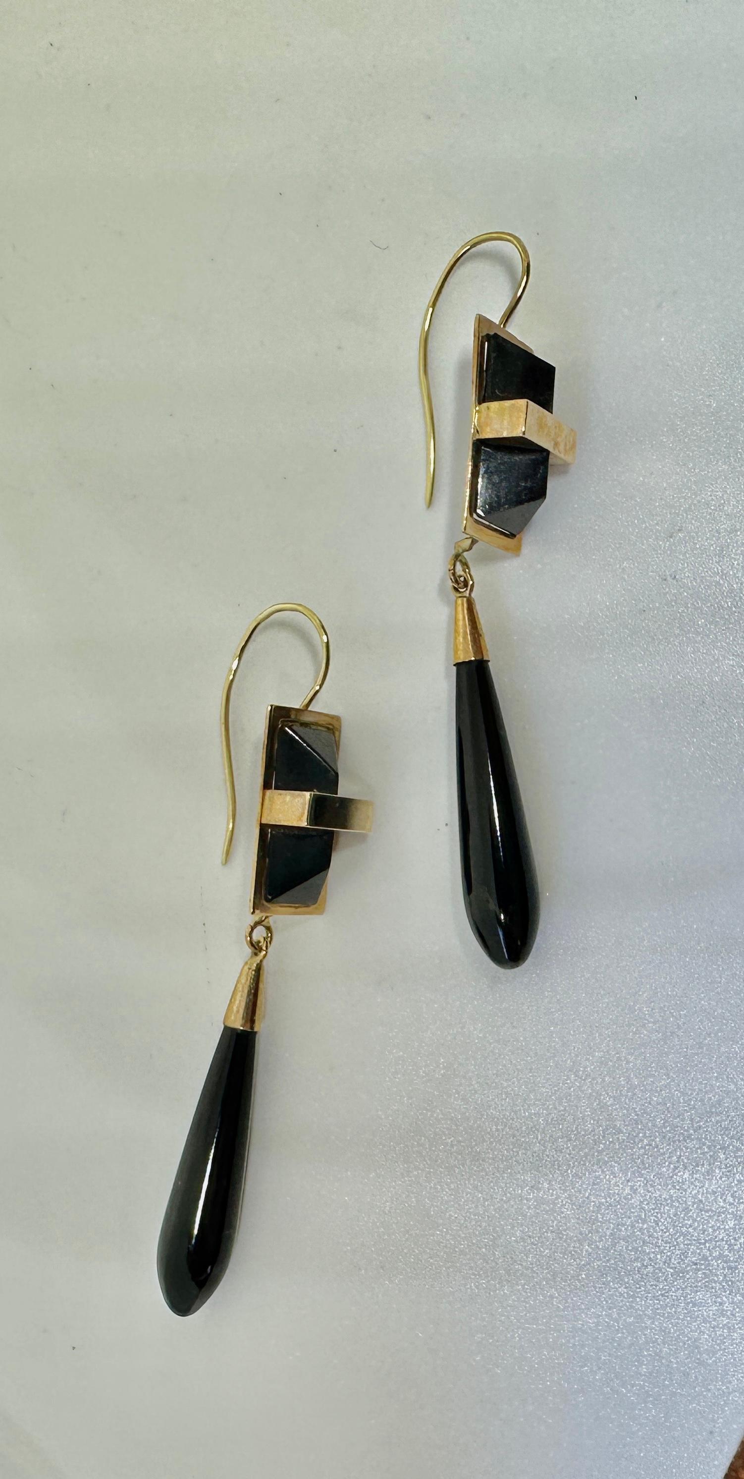 Art Deco Black Onyx Torpedo Dangle Earrings 14 Karat Gold 2.75 Inch For Sale 1