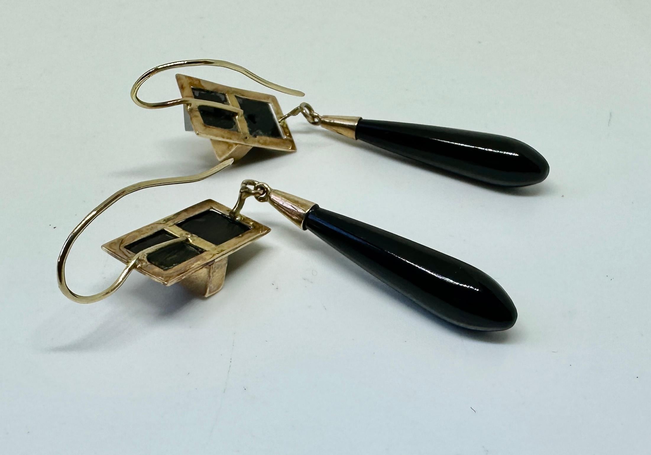 Art Deco Black Onyx Torpedo Dangle Earrings 14 Karat Gold 2.75 Inch For Sale 2