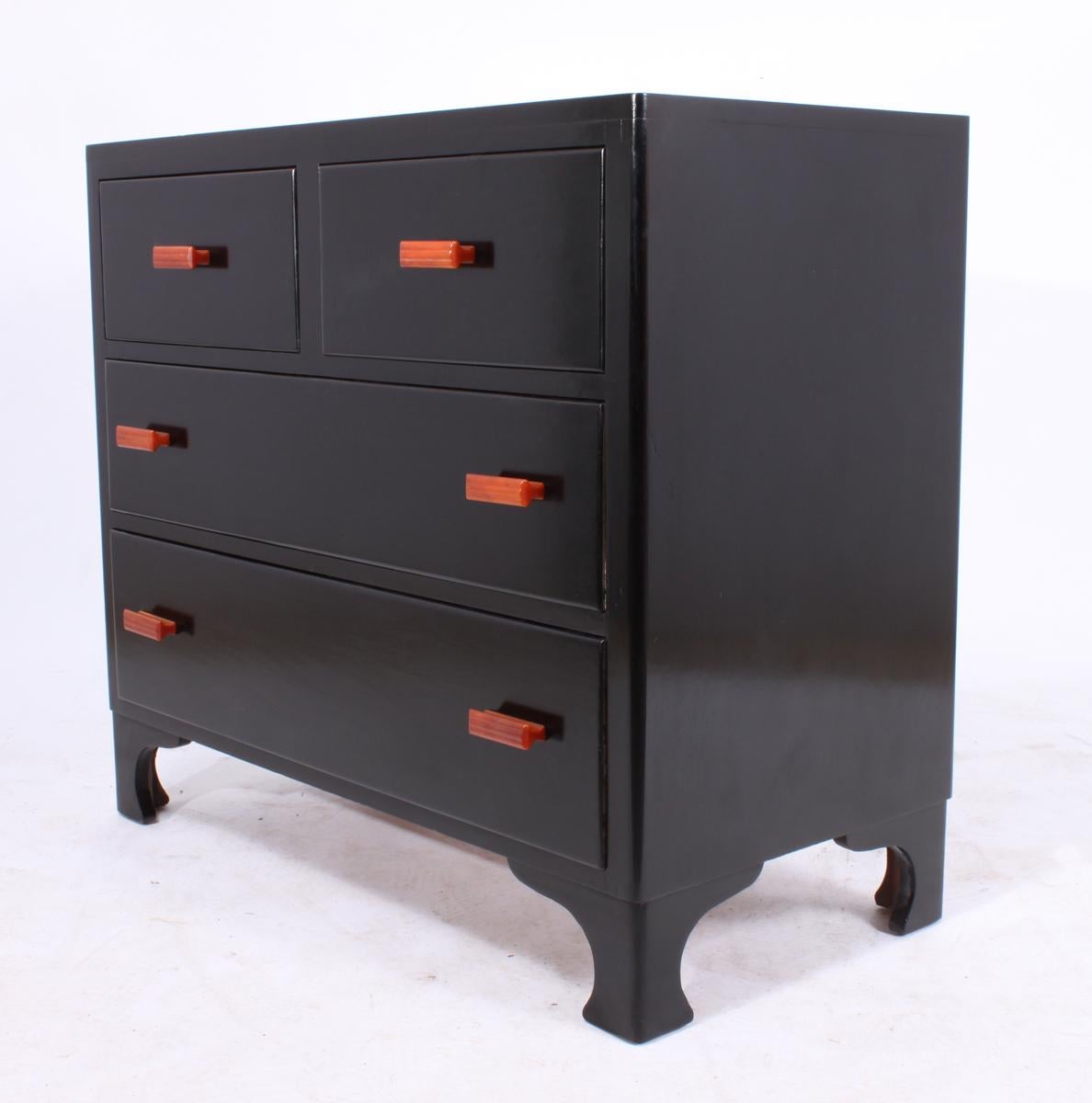 Art Deco Black Piano Lacquer Chest of Drawers 1