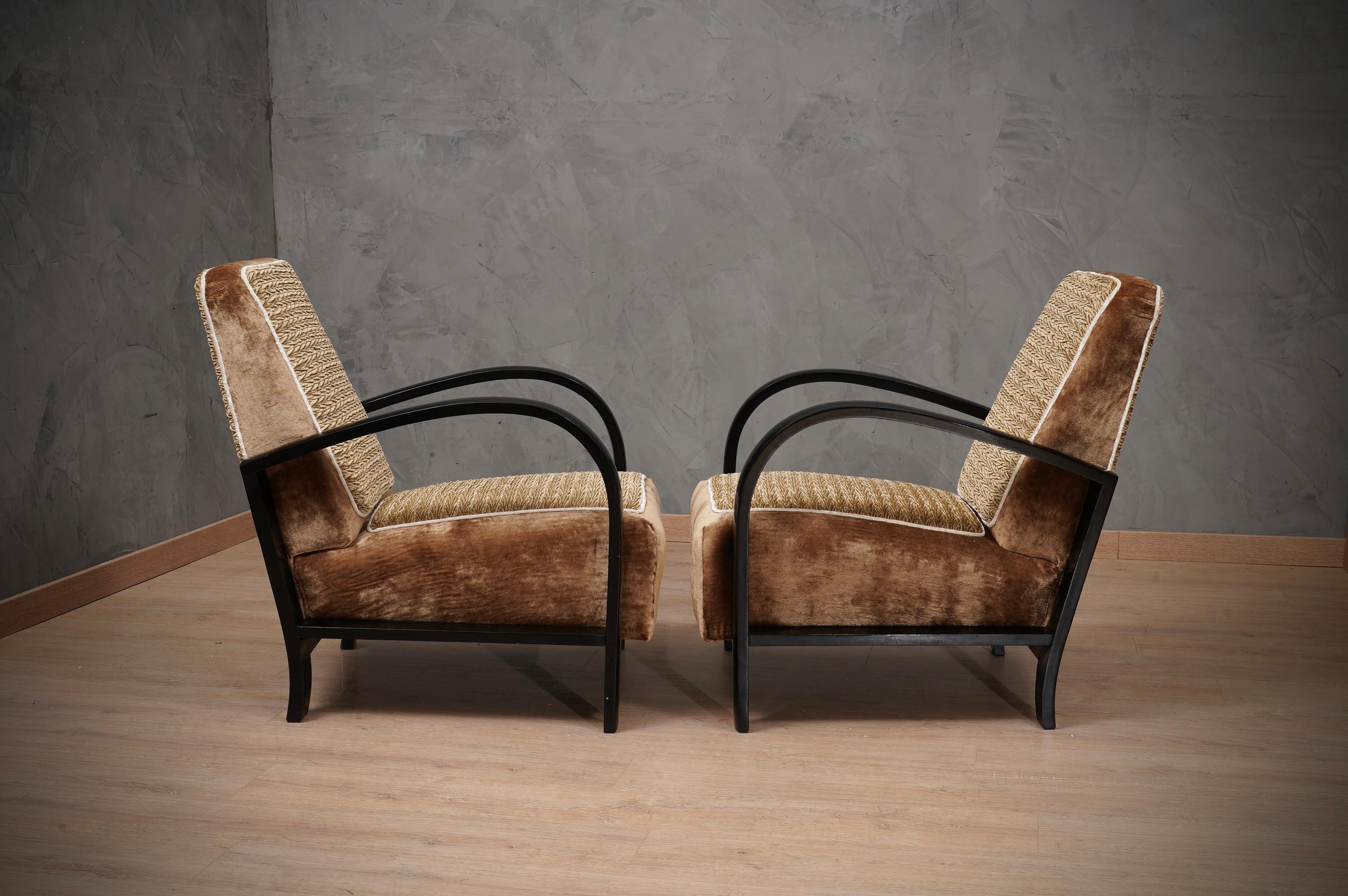 Mid-20th Century Art Deco Black Shellac and Brown Velvet Italian Armchairs, 1940 For Sale