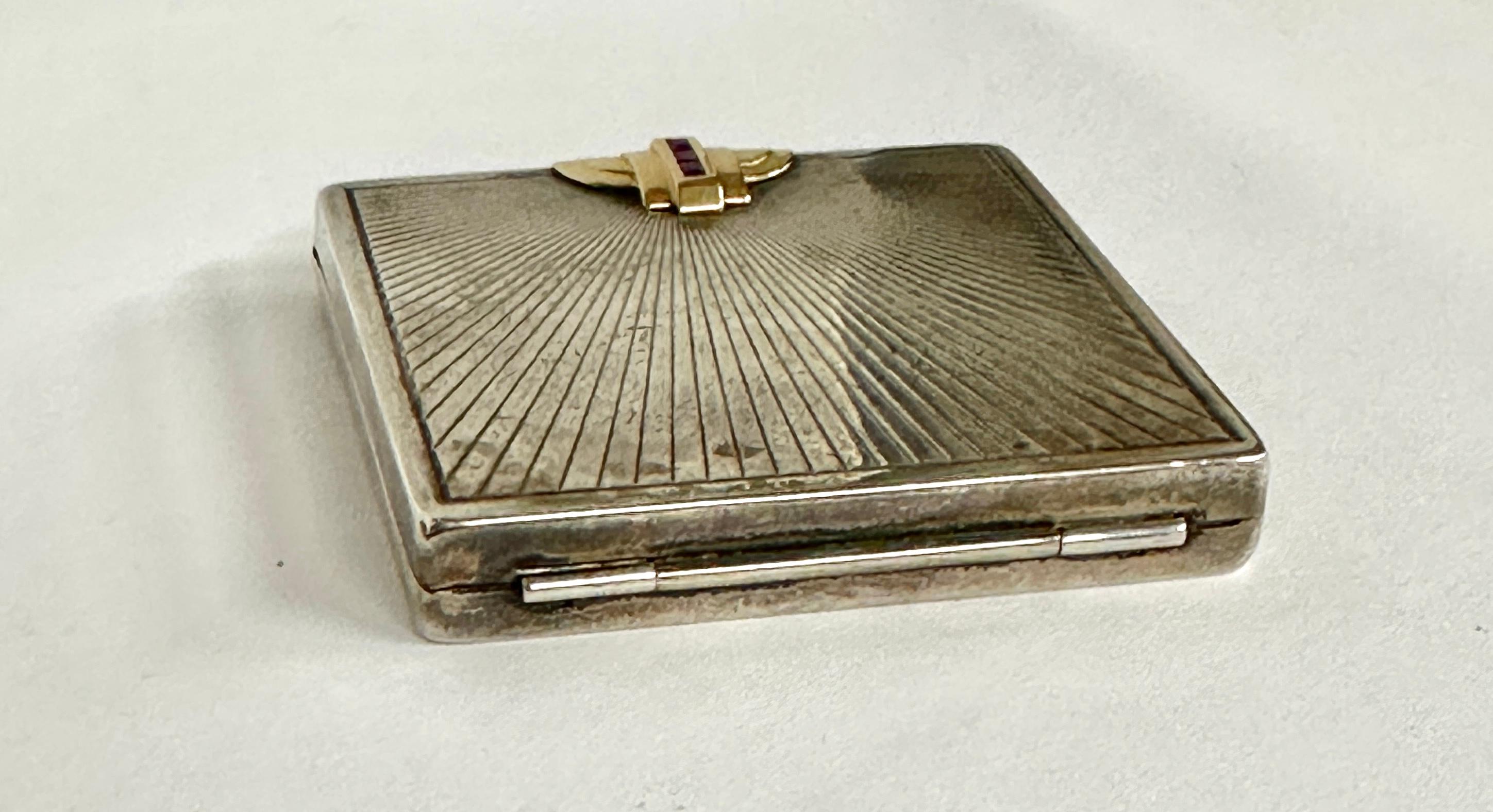 Art Deco Black Starr and Gorham Sterling Silver and 14k Gold Compact For Sale 8