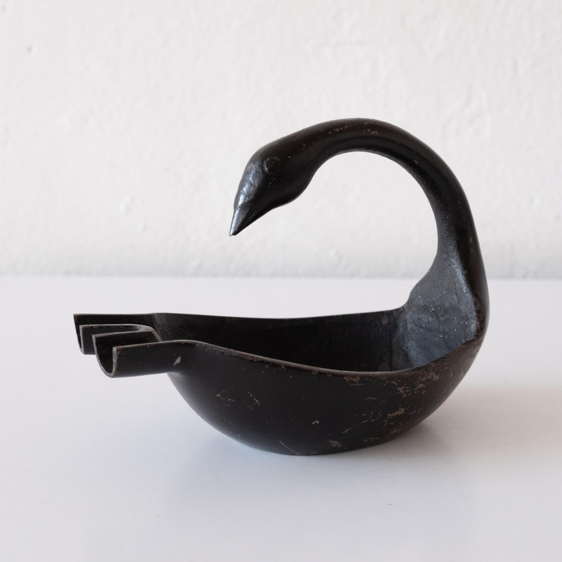 Metal Art Deco Black Swan Marylin Monroe 1940s