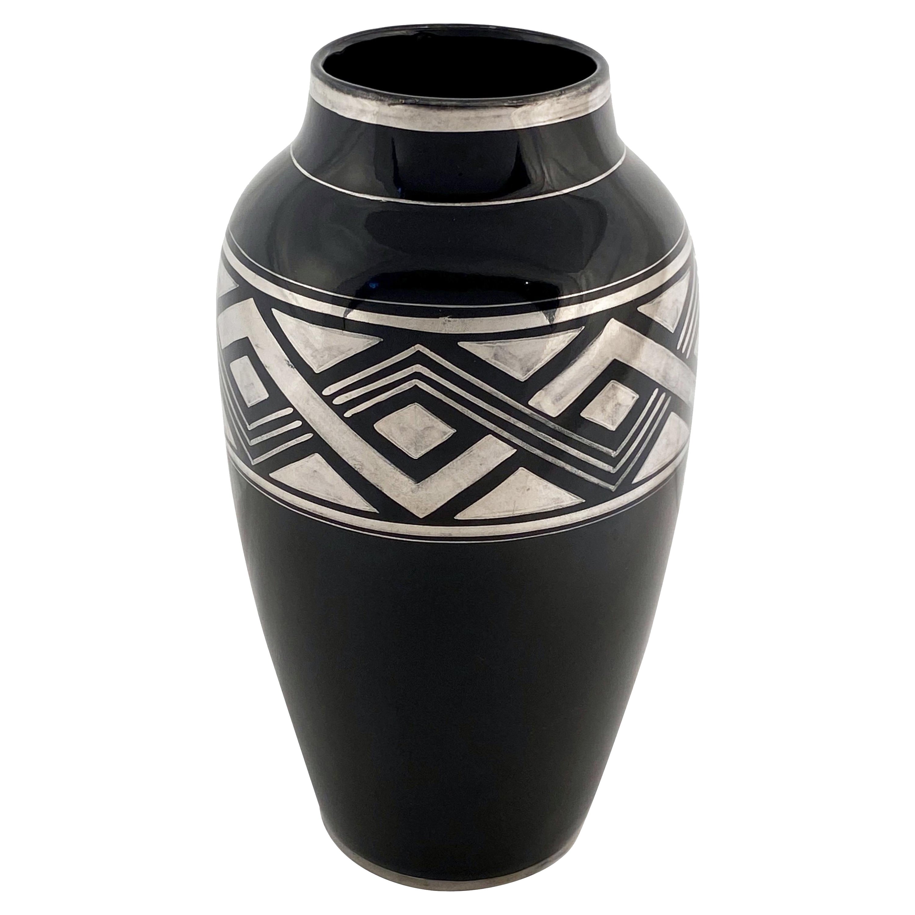 Art Deco Black Vase with Geometric Pattern in Silver by Odyv