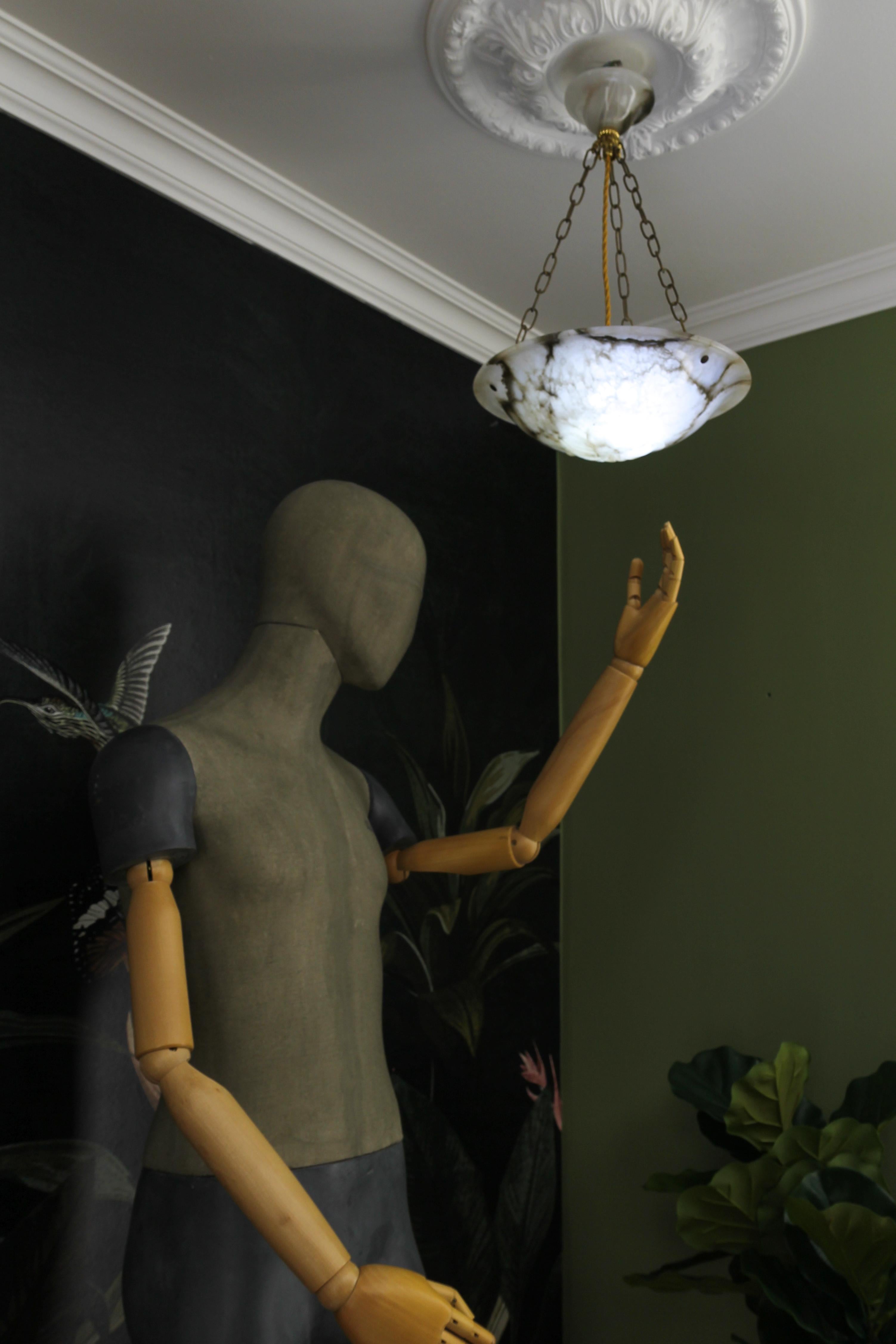 Early 20th Century Art Deco Black Veined Alabaster and Brass Pendant Light, ca 1920 For Sale