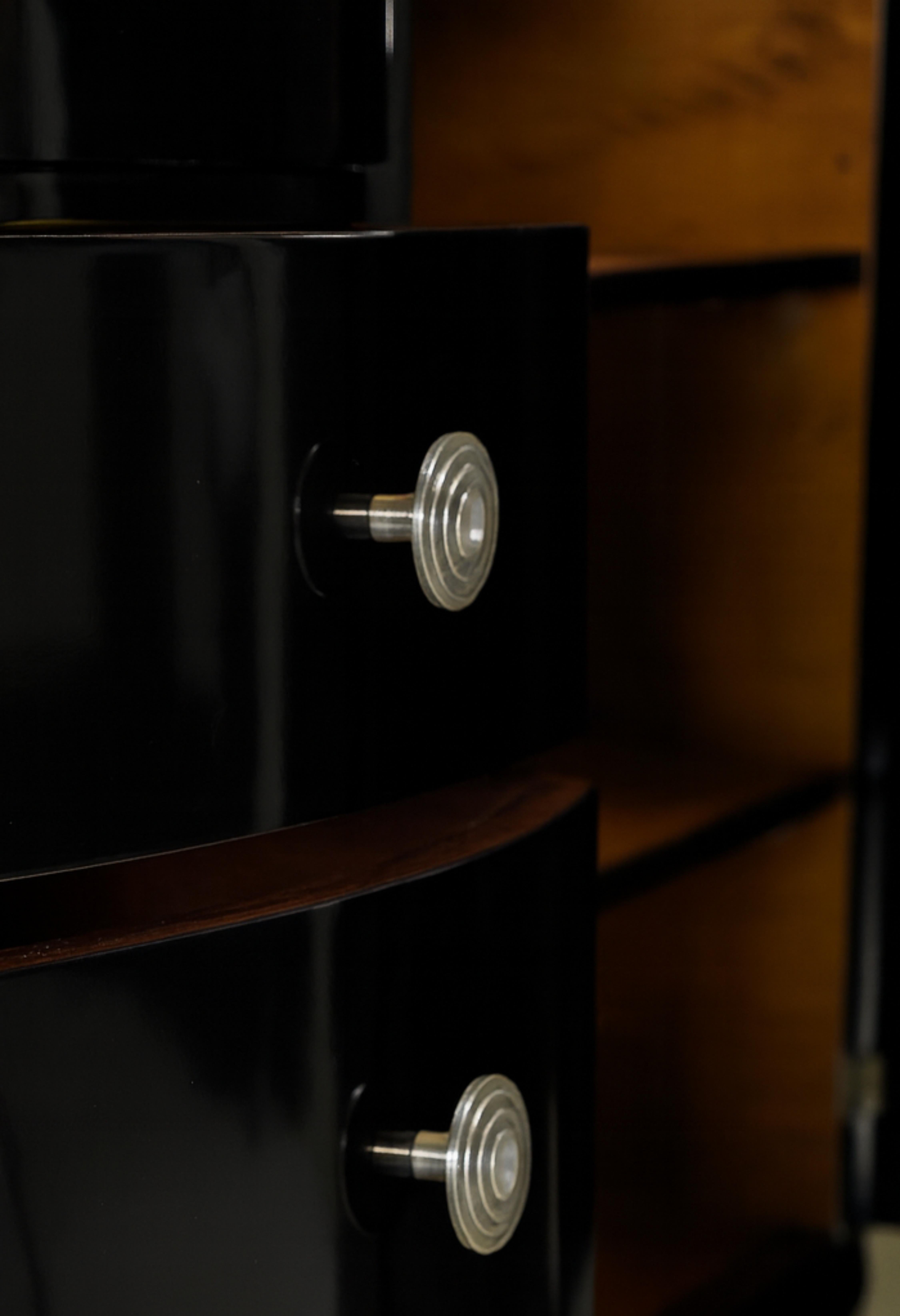Art Deco Black White Lacquer Credenza Sideboard, 20th Century For Sale 3