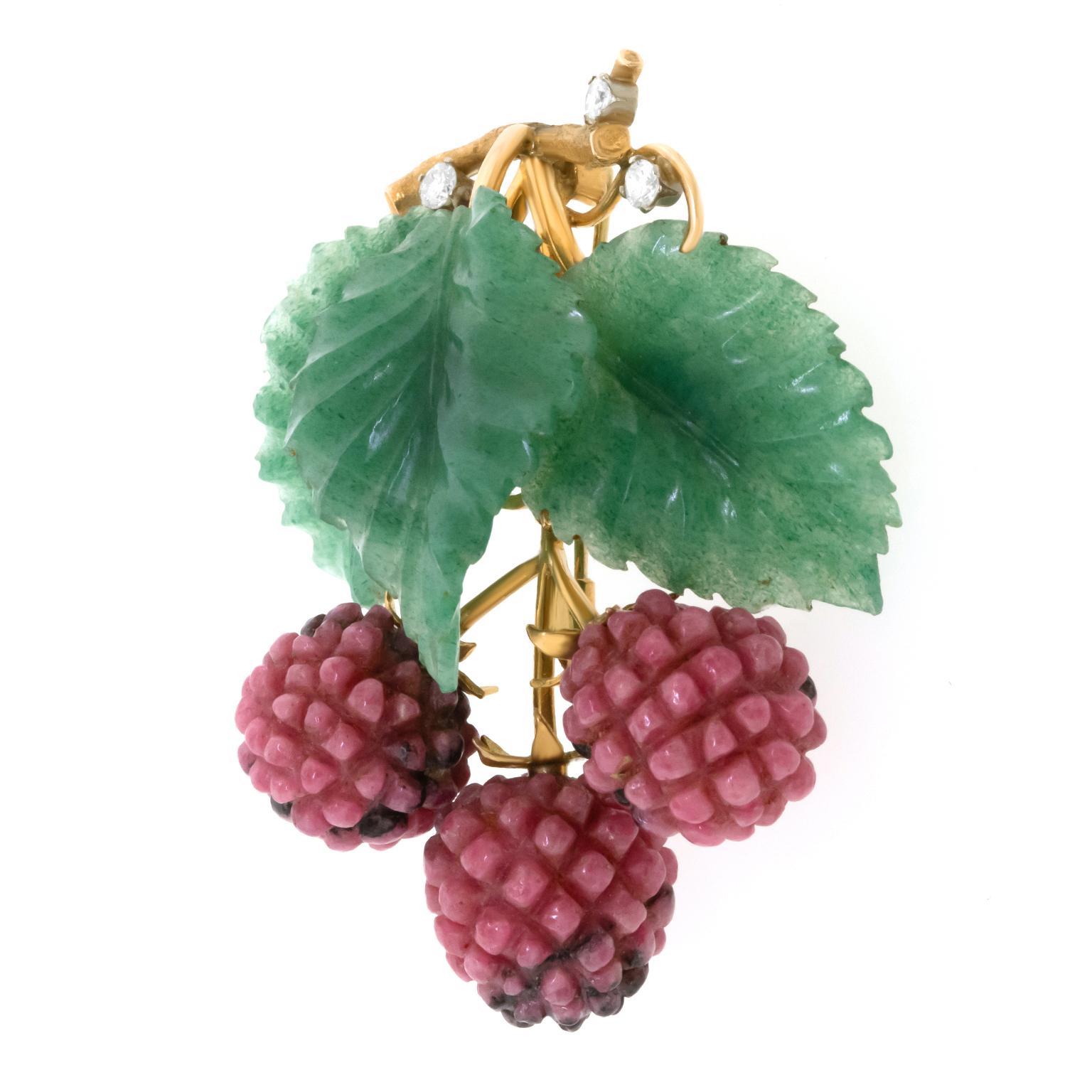 Art Deco Blackberry Brooch In Excellent Condition For Sale In Litchfield, CT