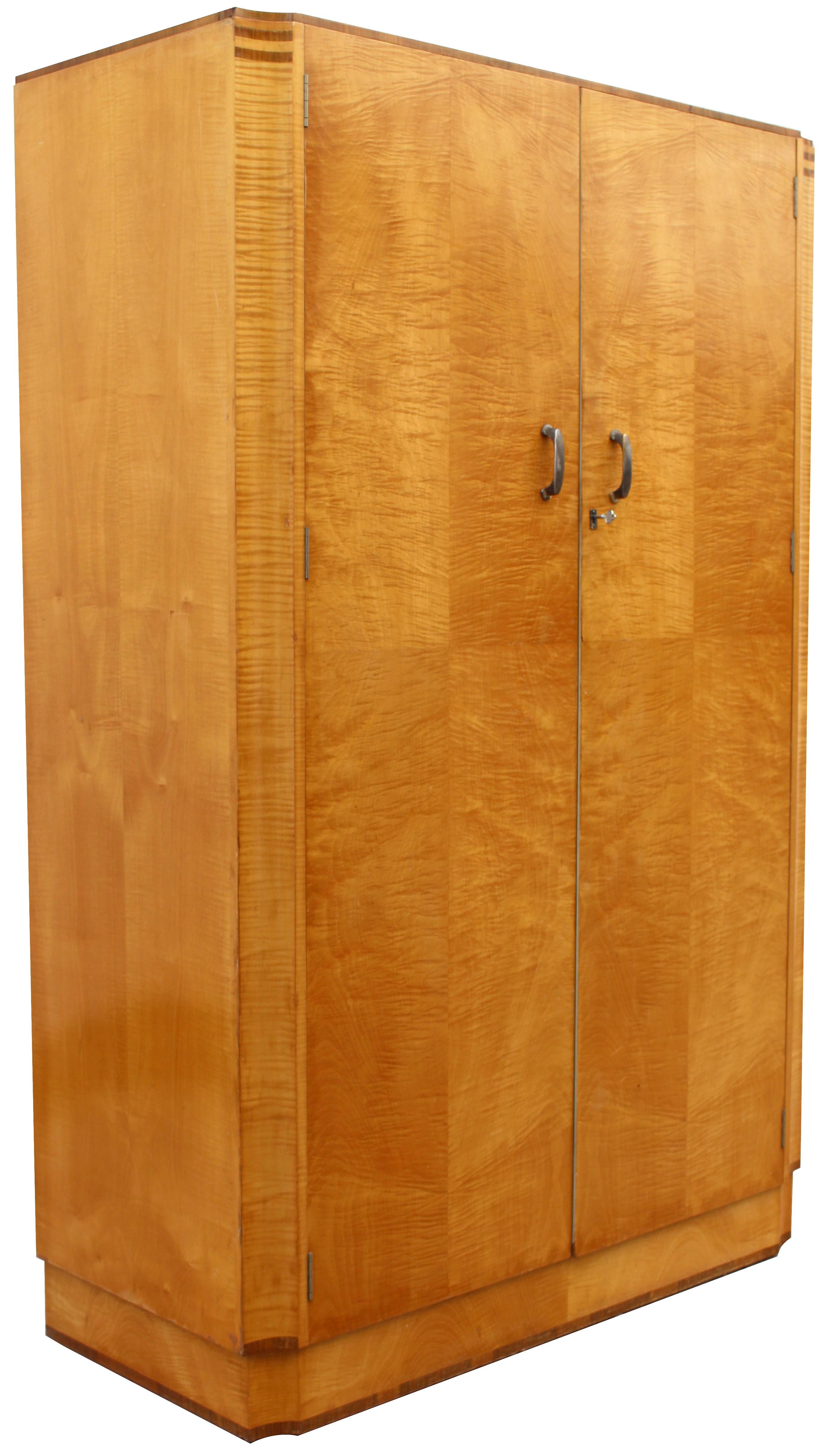 20th Century Art Deco Blonde Tiger Grain Birch Double Wardrobe, circa 1930