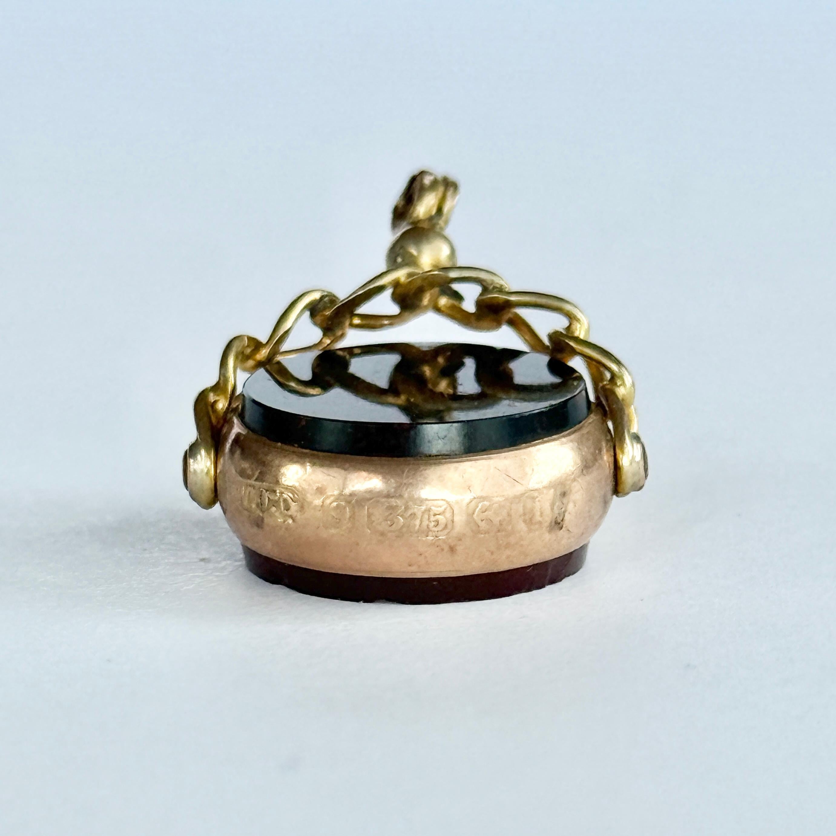 Cabochon Art Deco Bloodstone and Carnelian 9 Carat Gold Spinning Fob For Sale