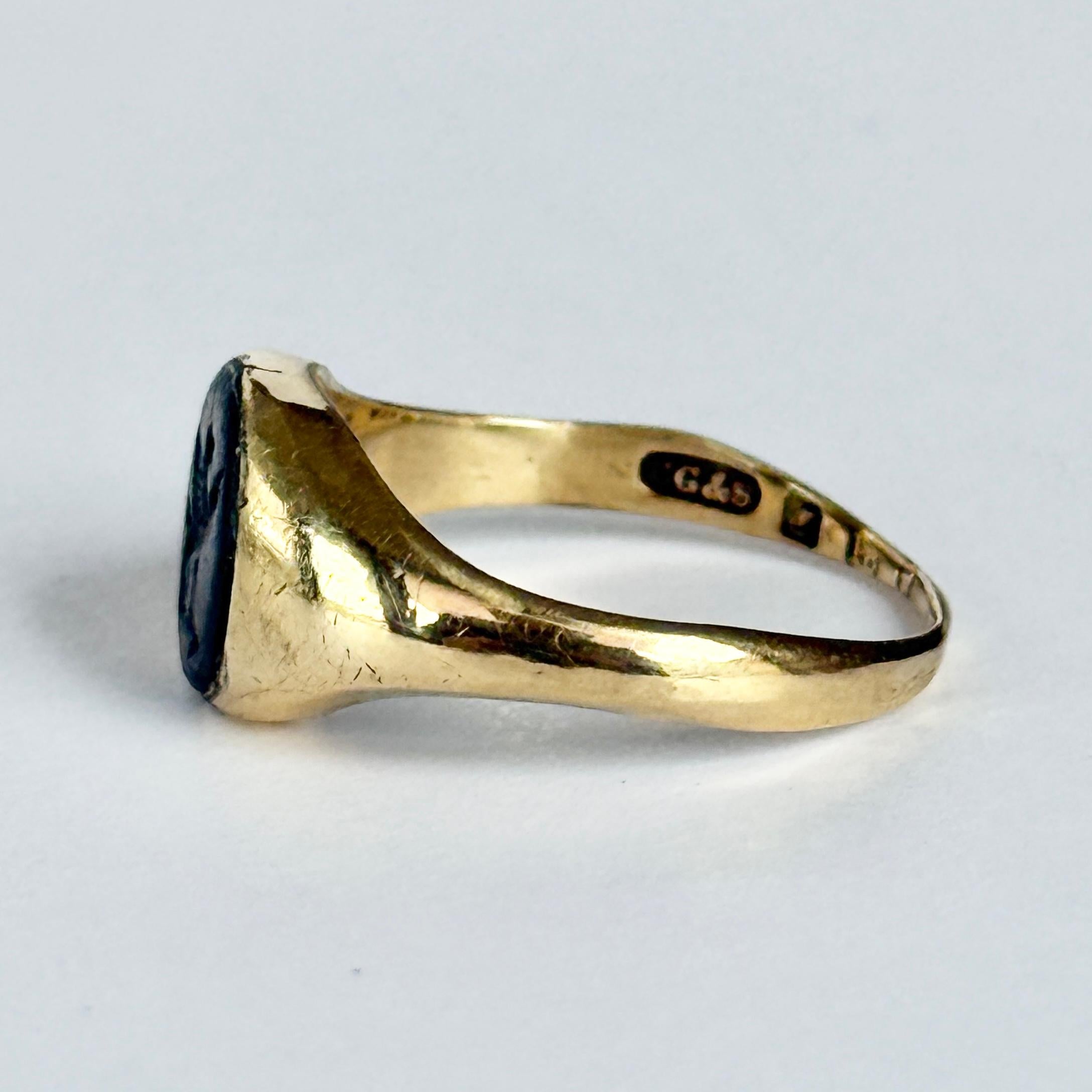 Art Deco Bloodstone Griffin and 18 Carat Gold Signet Ring For Sale 2