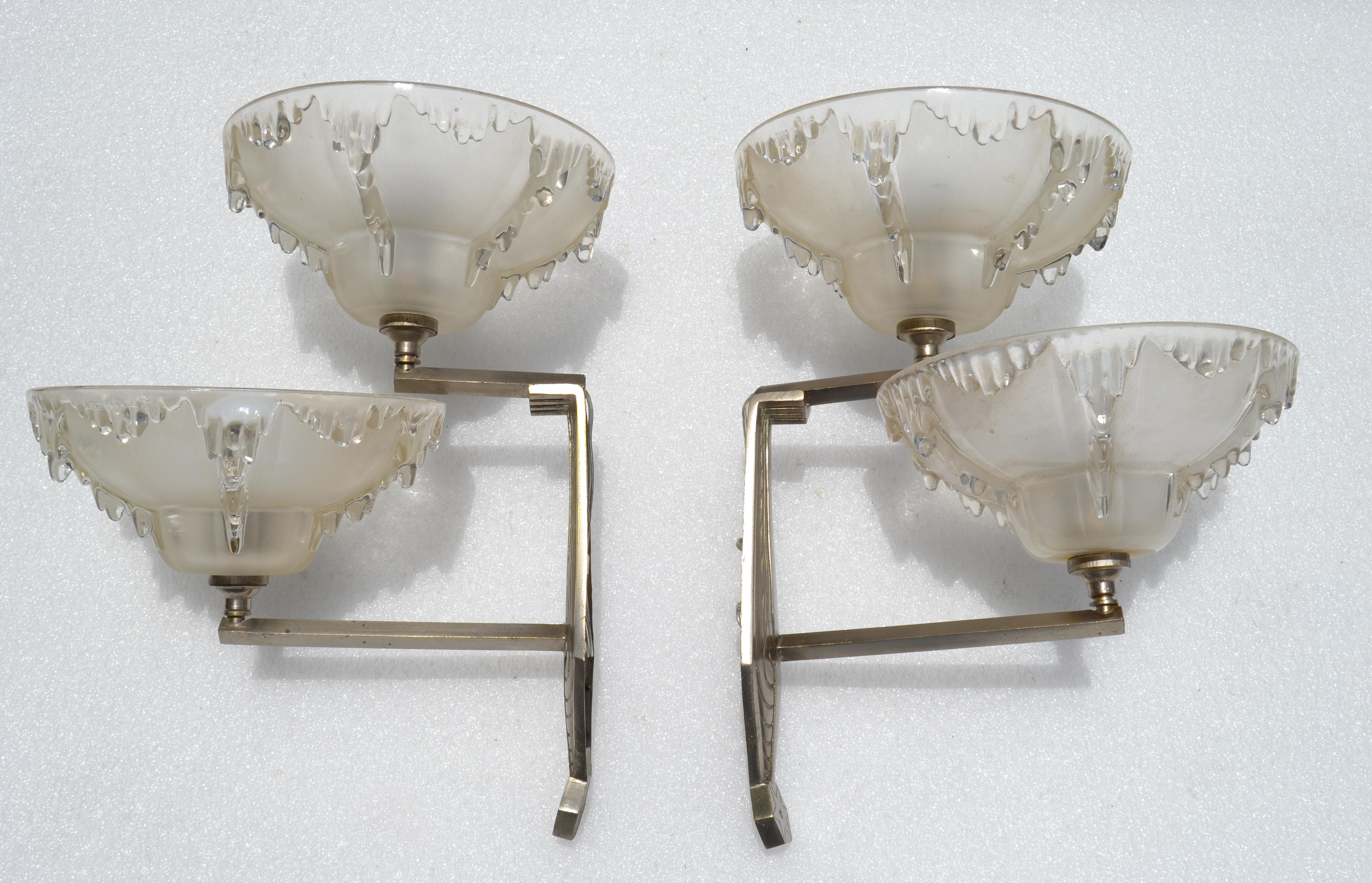 Art Deco Blown Murano Glass & Steel Wall Sconces France Mid-Century Modern, Pair For Sale 2