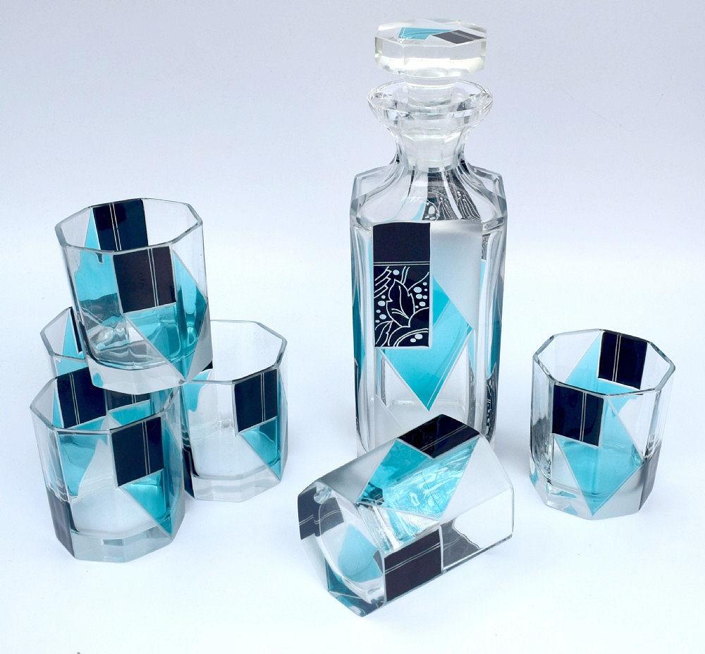 Émaillé Ensemble de carafes en verre émaillé bleu et noir Art Déco, vers 1930 en vente