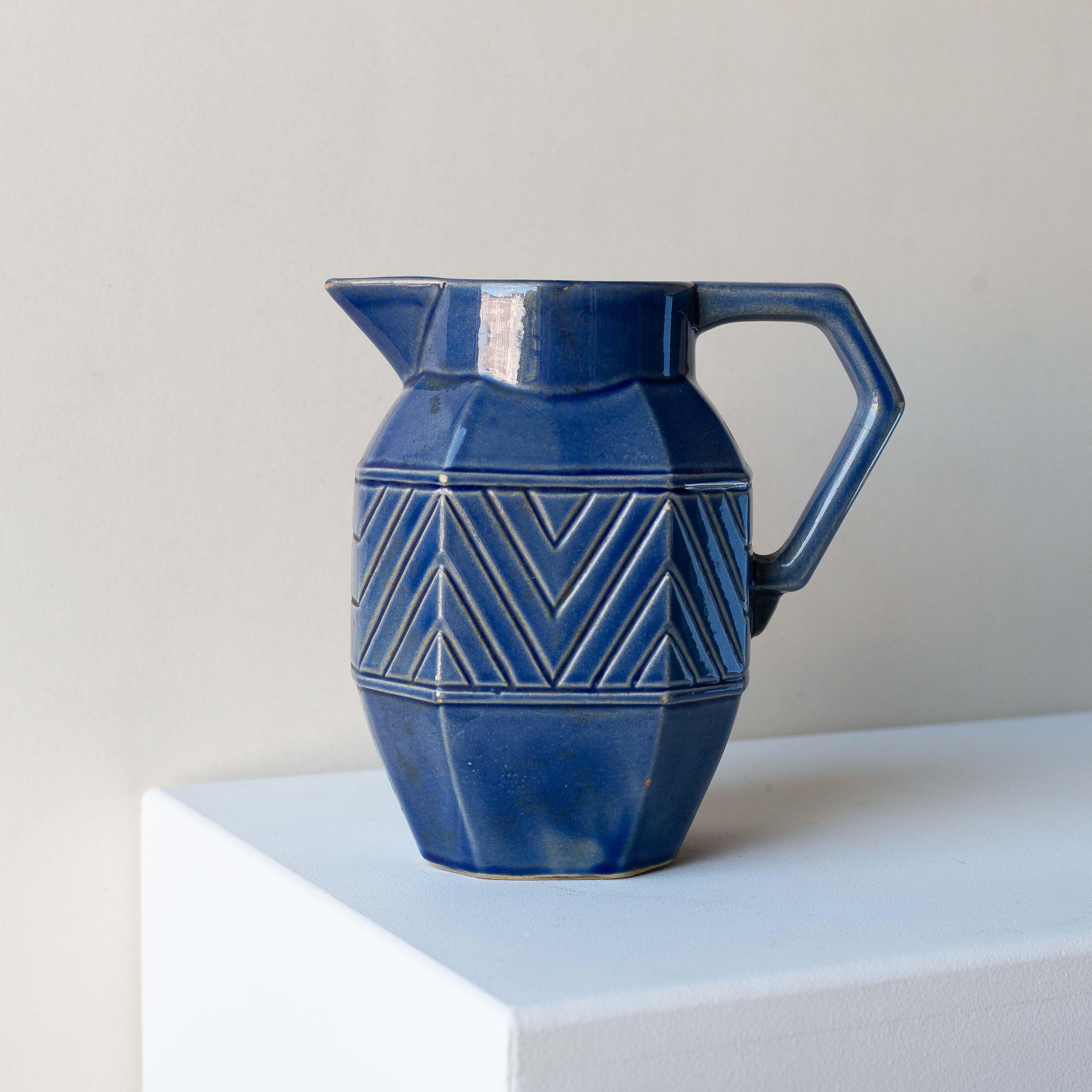 Jarra de cerámica azul Art Déco, Francia Años 30 Francés en venta