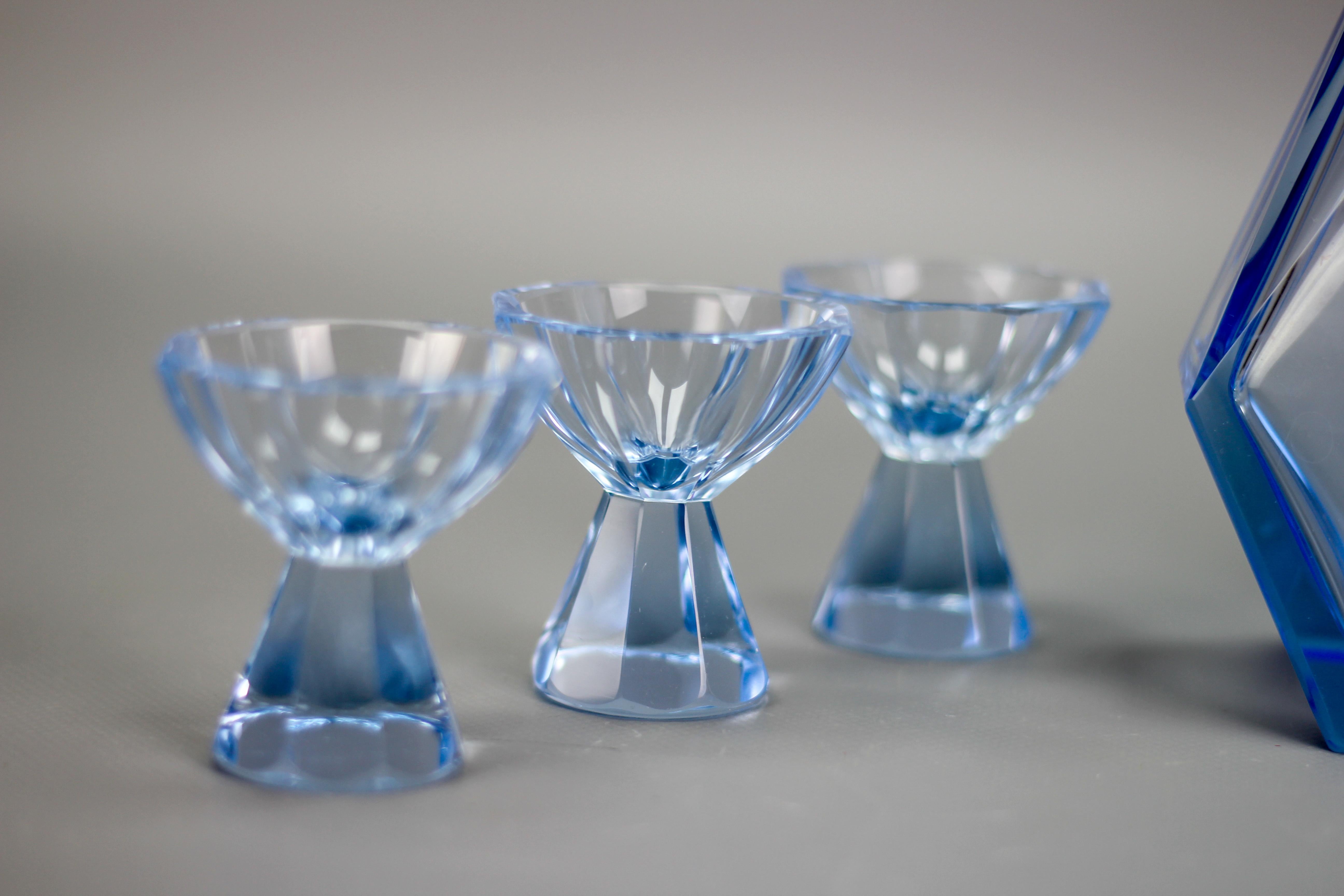 Art Deco Blue Color Bohemian Glass Decanter and 6 Glasses Set, 1930s For Sale 6