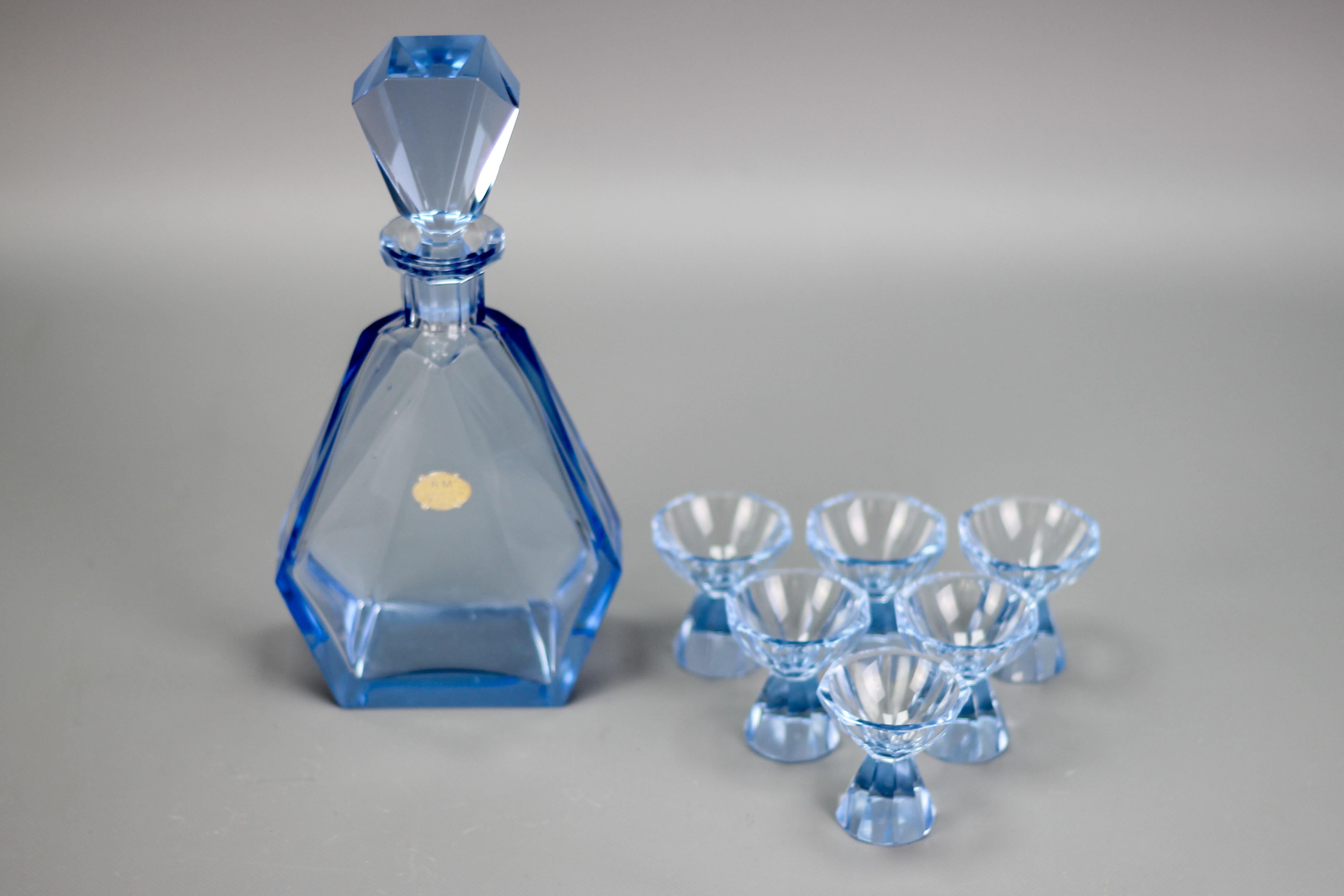 Mid-20th Century Art Deco Blue Color Bohemian Glass Decanter and 6 Glasses Set, 1930s For Sale