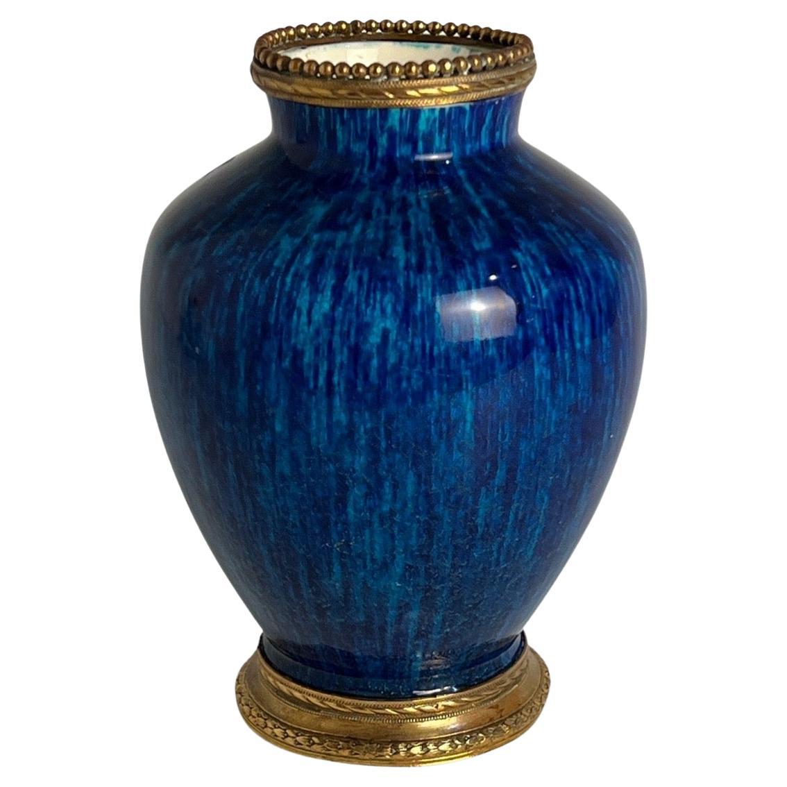 Blaue flambierte Vase im Art-déco-Stil von Boch Freres Keramis im Angebot