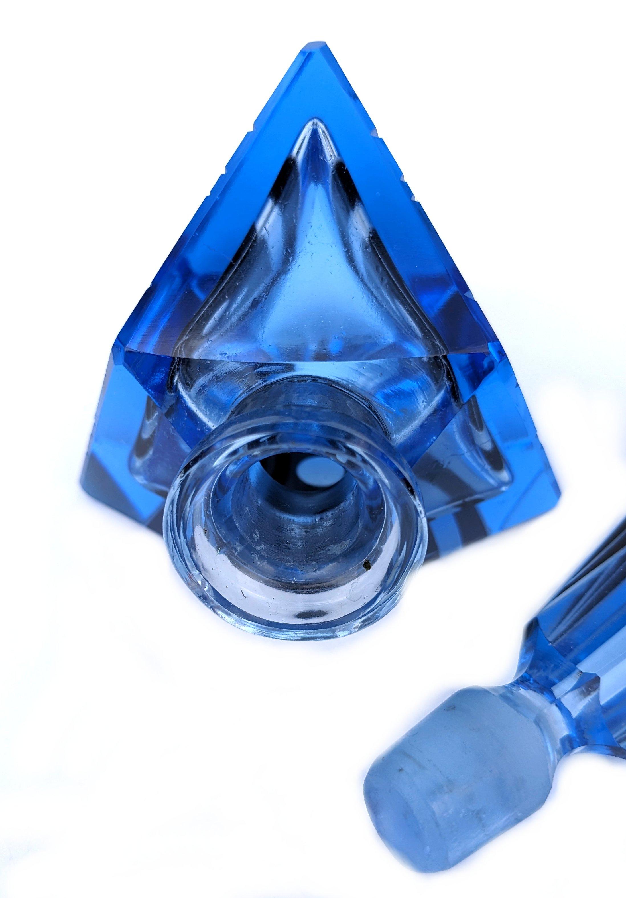 Art Deco Blue Glass & Black Enamel Perfume Bottle, c1930 In Good Condition For Sale In Devon, England