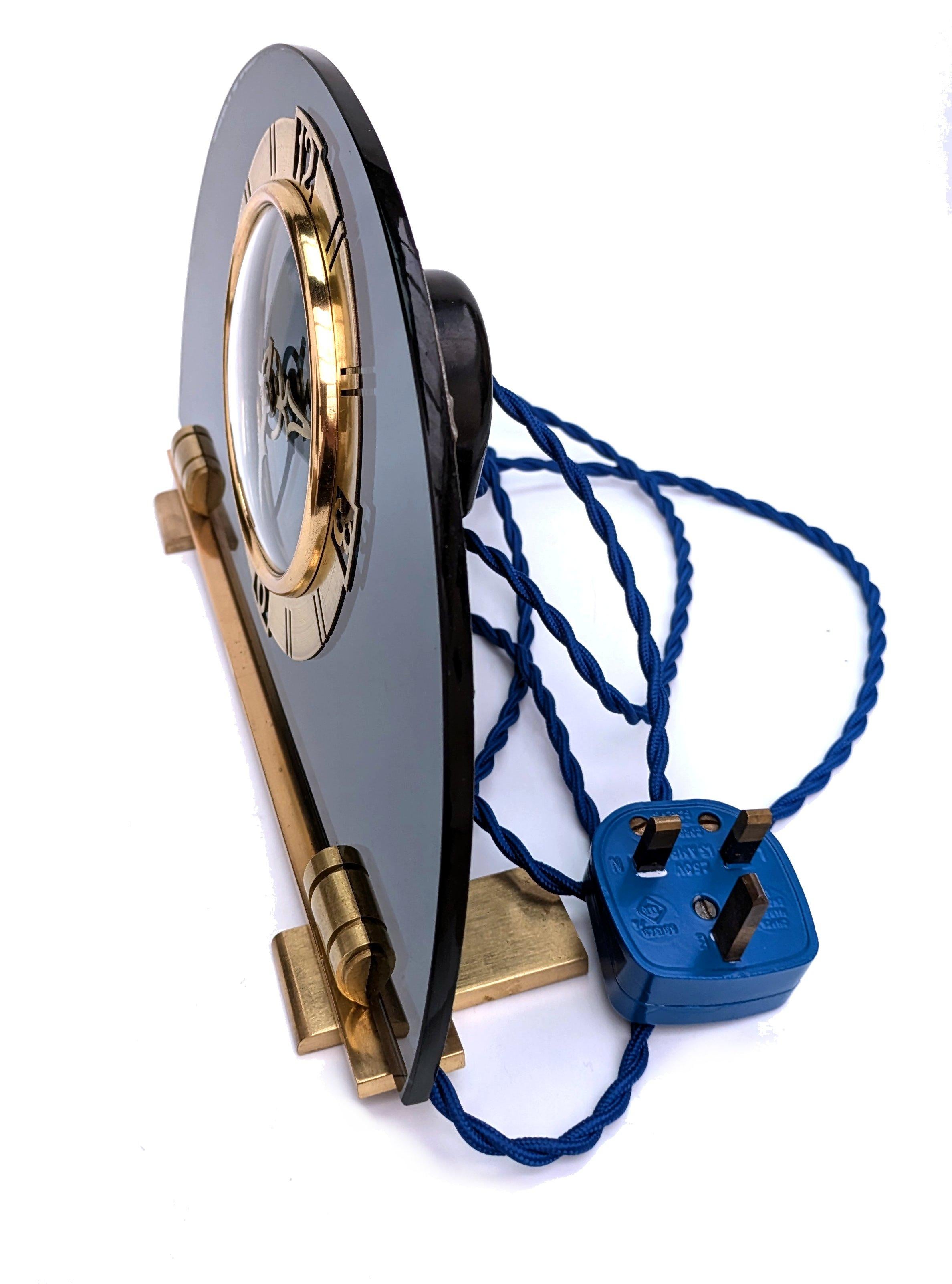 Electric Mantle-Uhr aus blauem Glas und Messing im Art déco-Stil, von Smiths, um 1930 im Angebot 2