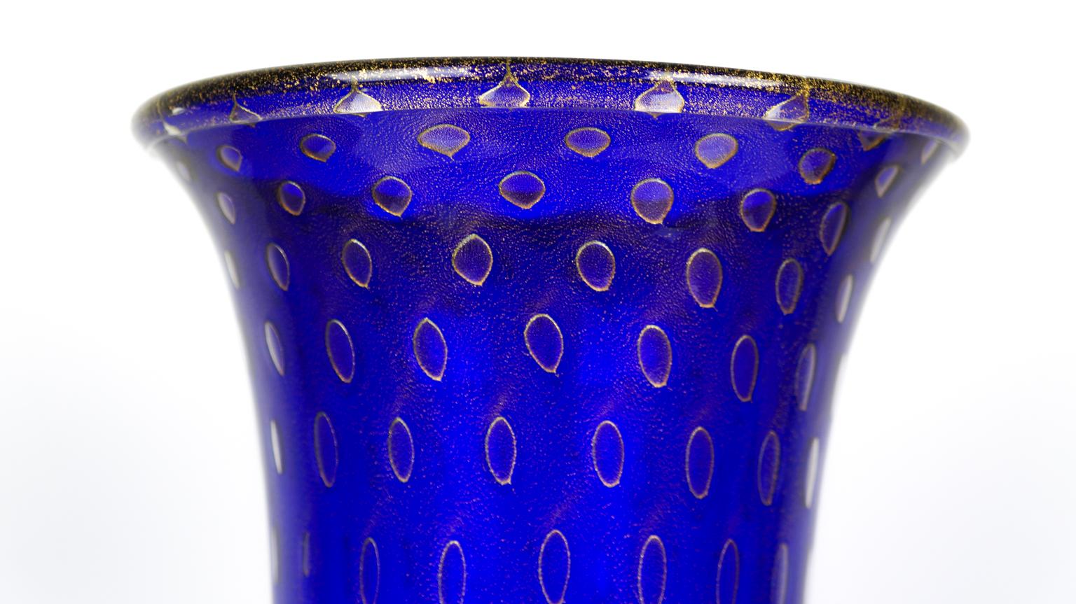 Art Deco Blue Gold Design Italian Art Glass Vase by Stefano Mattiello For Sale 5
