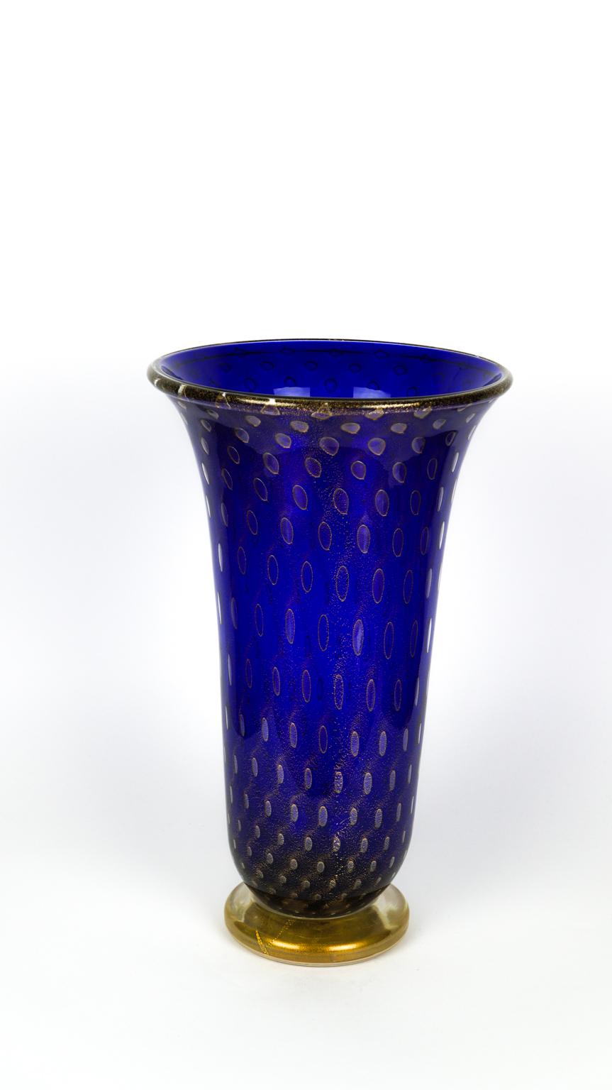 Art Deco Blue Gold Design Italian Art Glass Vase by Stefano Mattiello For Sale 1