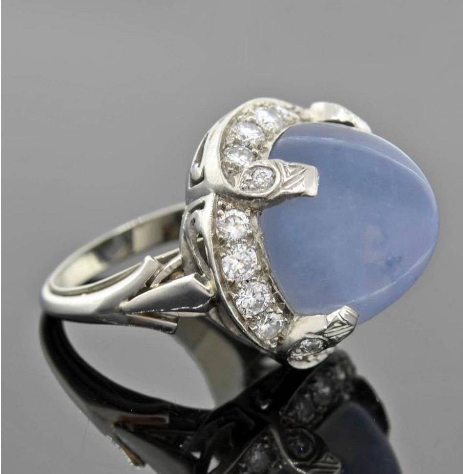 Art Deco Blauer Saphir Stern Ring aus den späten 1930er Jahren 18 Karat Weißgold im Zustand „Hervorragend“ im Angebot in Boston, MA