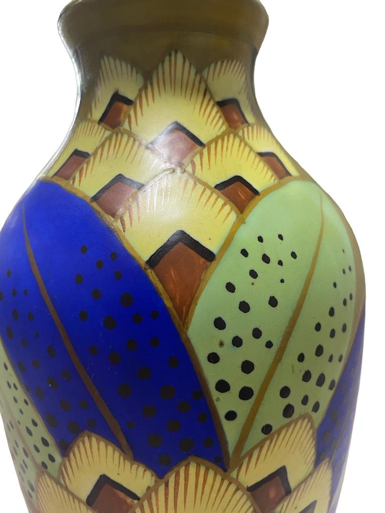 Polychrome Art-Déco-Vase aus Keramis in Boch-Optik Charles Catteau Kollektion von Jan Wind (Polychromiert) im Angebot