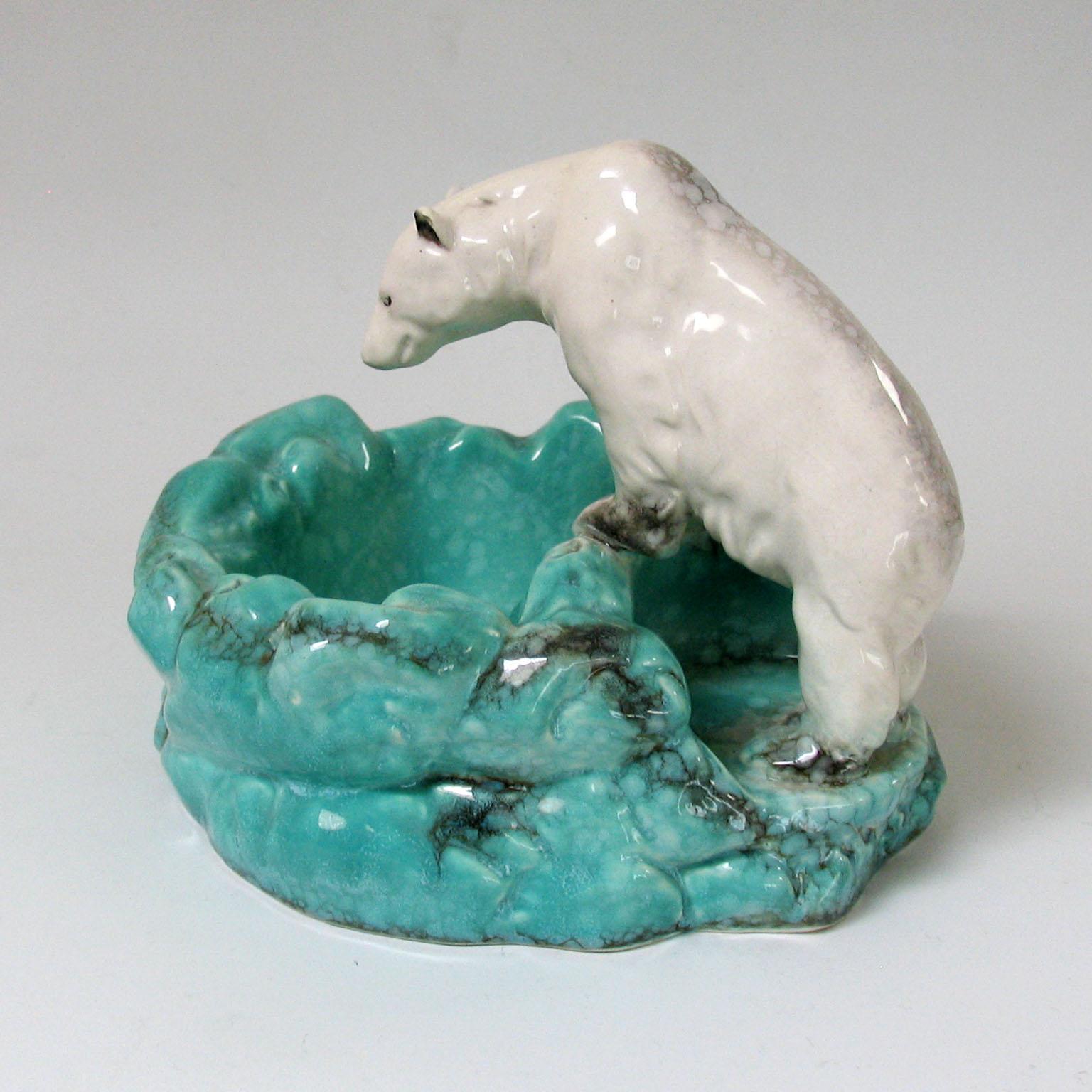 Art Deco Bohemian Ditmar Urbach Pottery Polar Bear Bowl Videpoche For Sale 2
